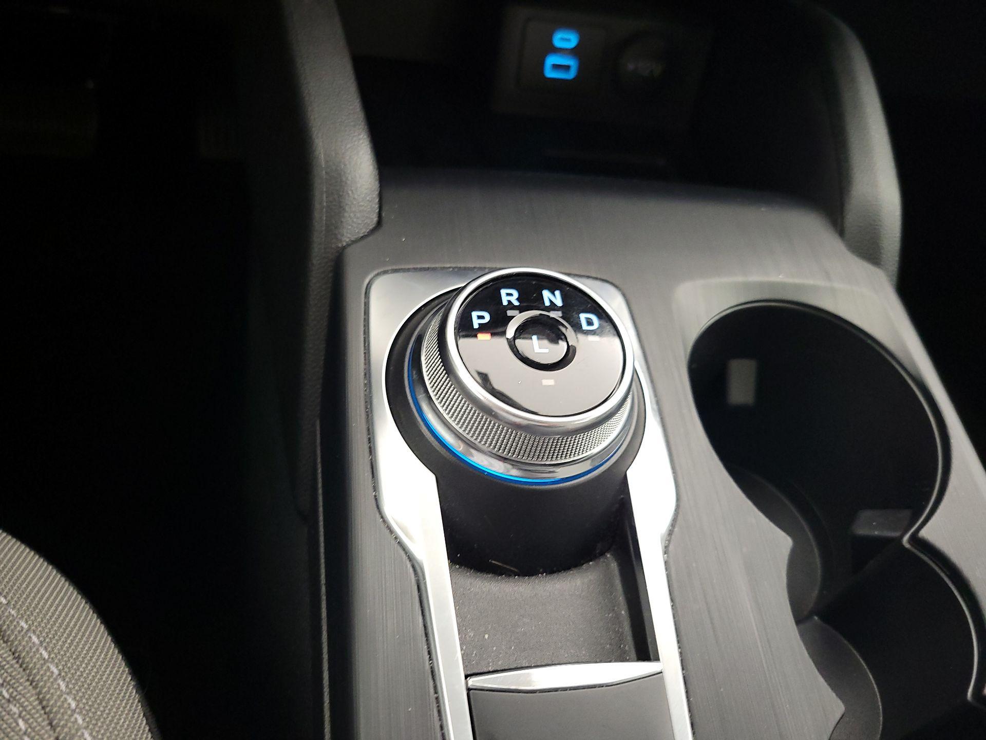 Thumbnail: 2022 Ford Escape - 17