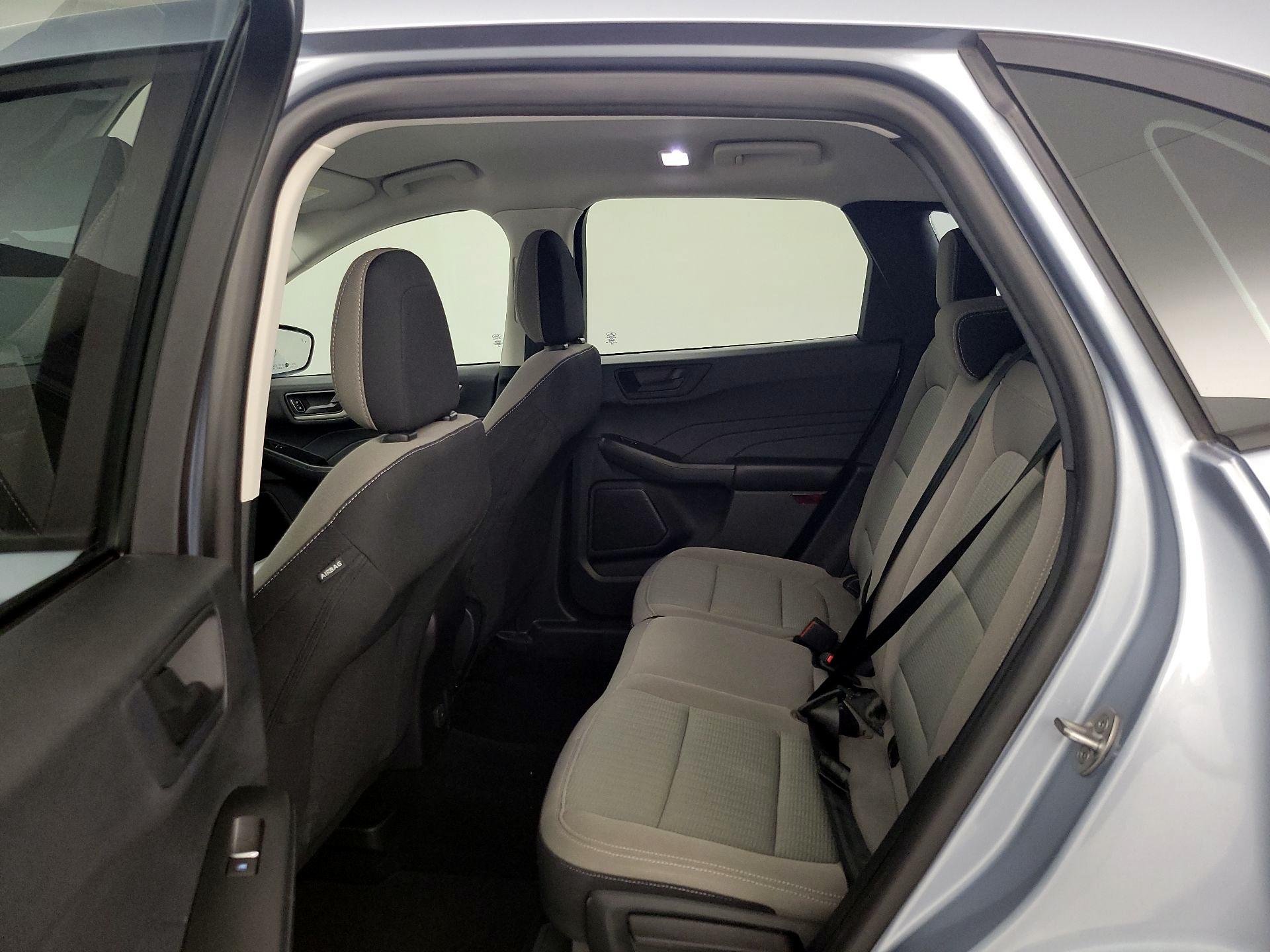 Thumbnail: 2022 Ford Escape - 19