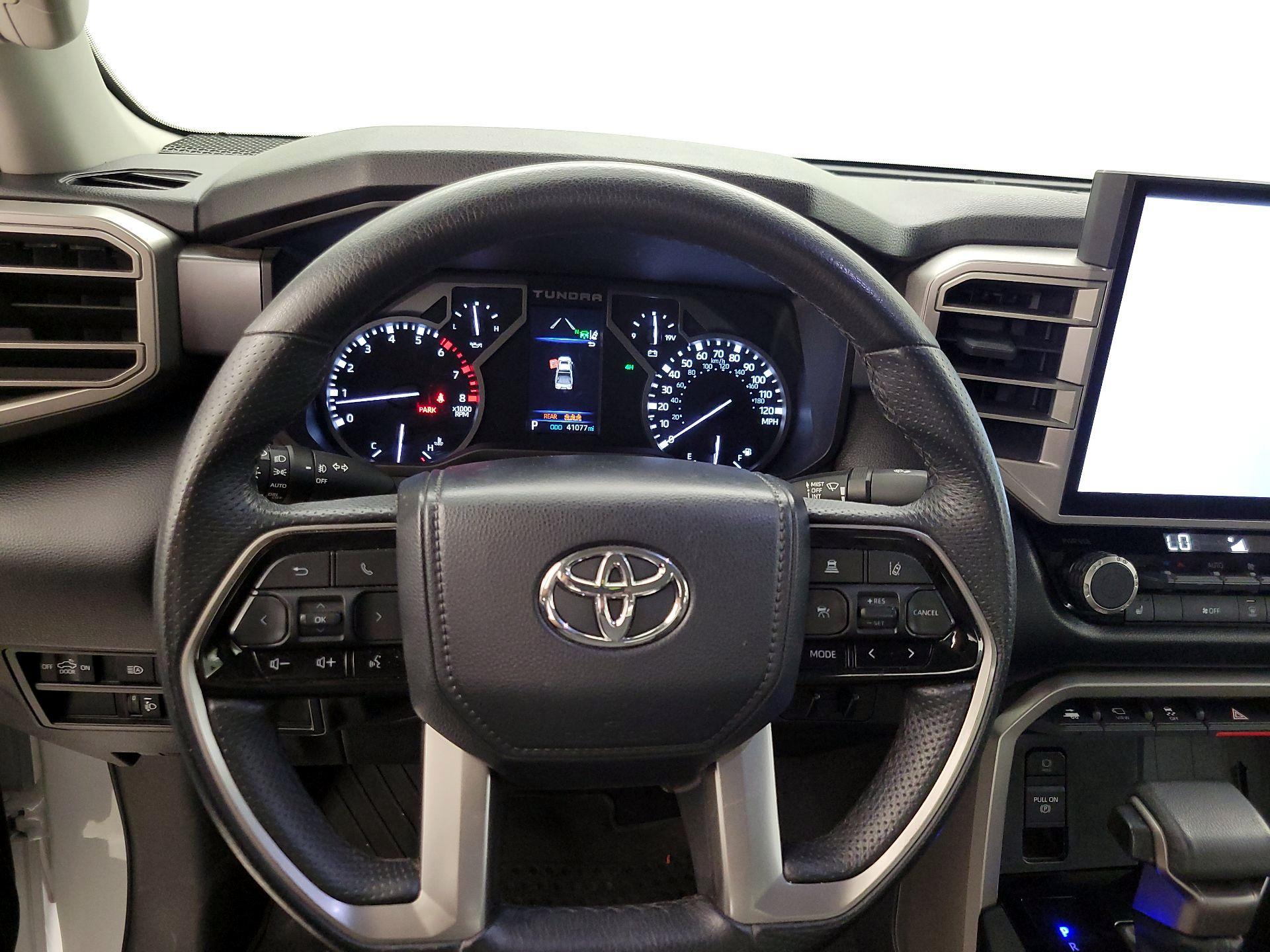 Thumbnail: 2023 Toyota Tundra - 10