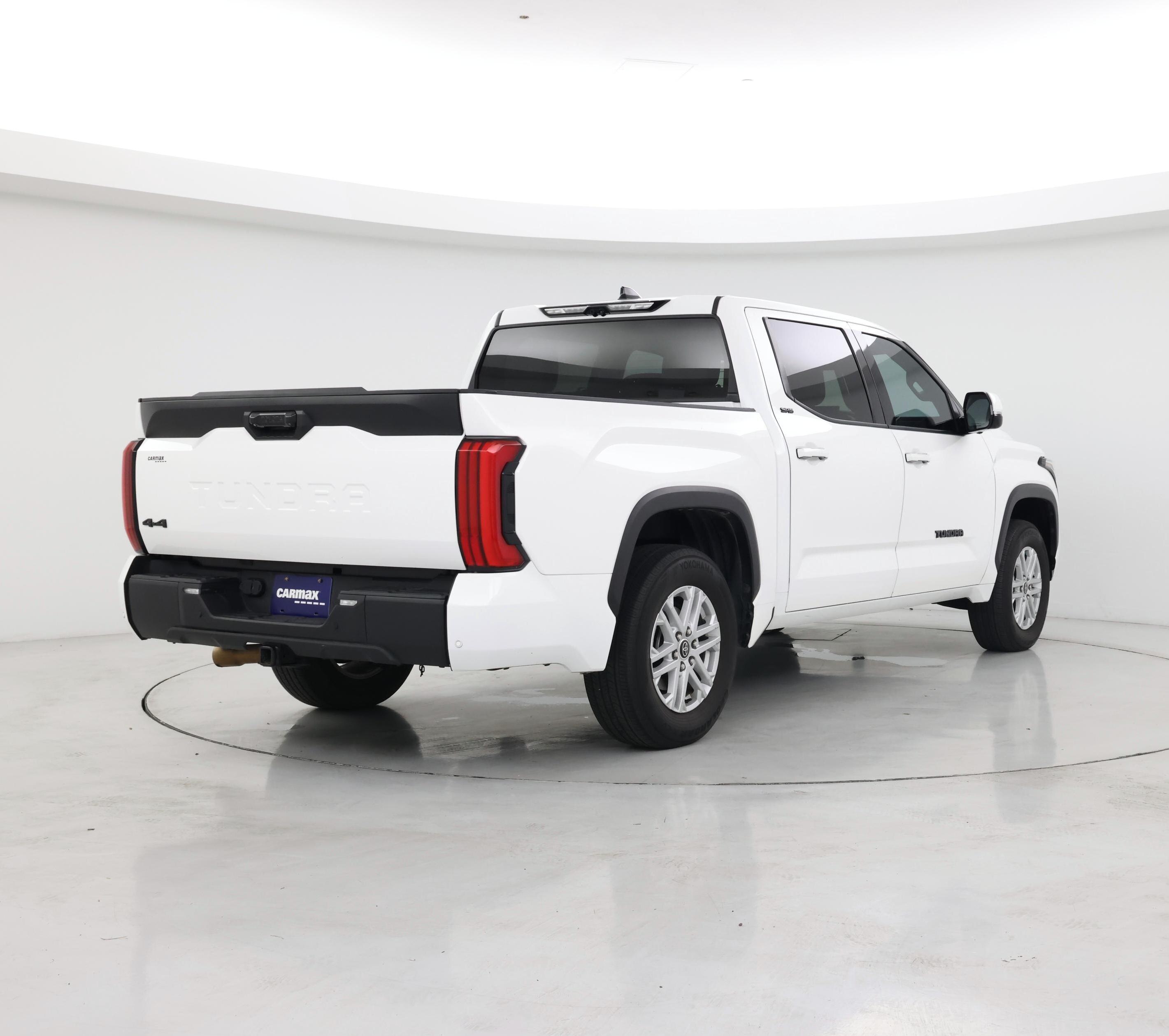 Thumbnail: 2023 Toyota Tundra - 8