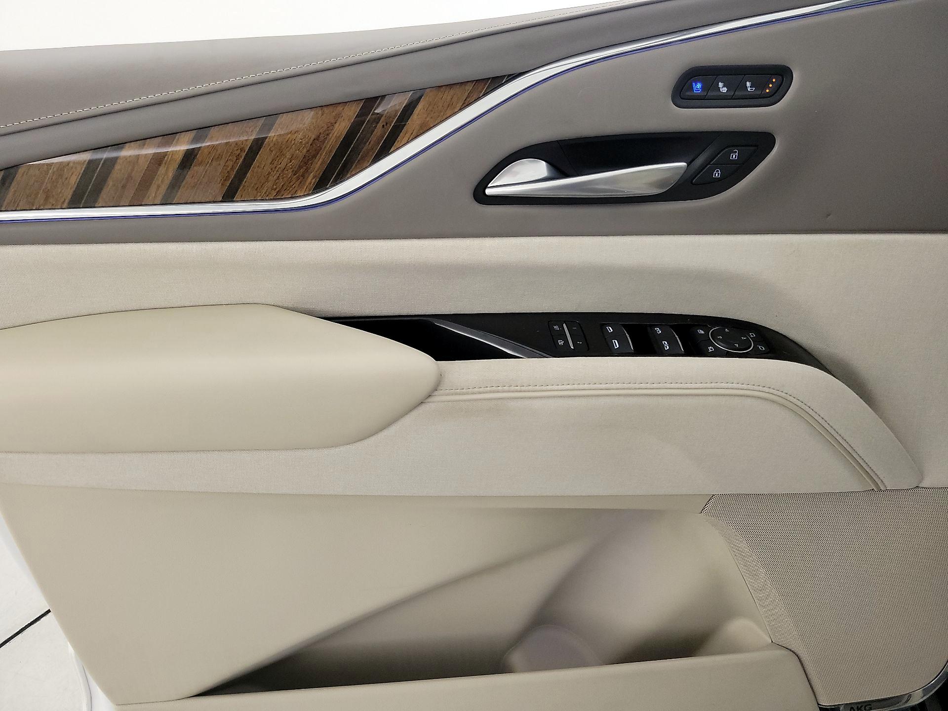 Thumbnail: 2023 Cadillac Escalade - 12