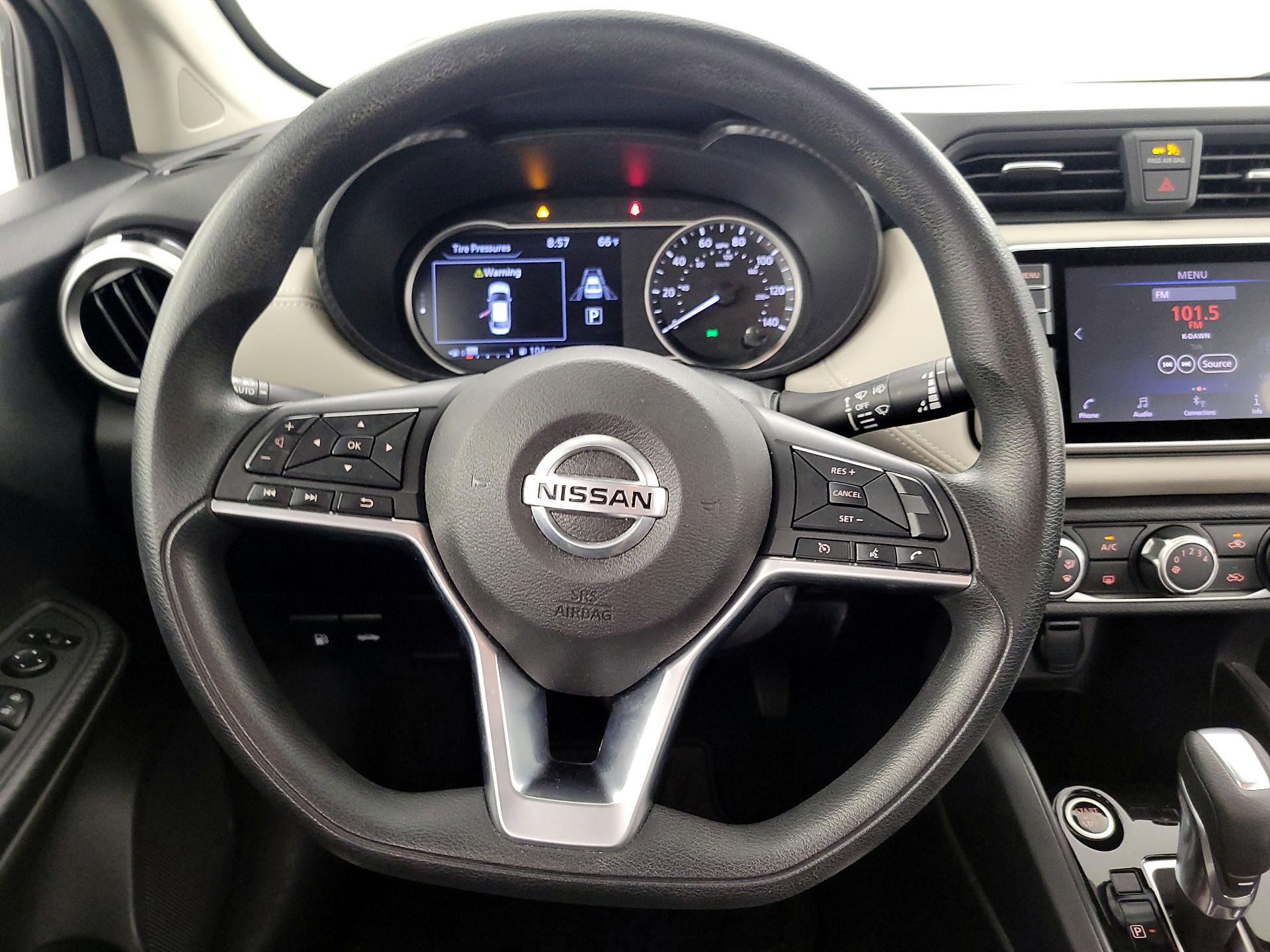 Thumbnail: 2020 Nissan Versa - 10