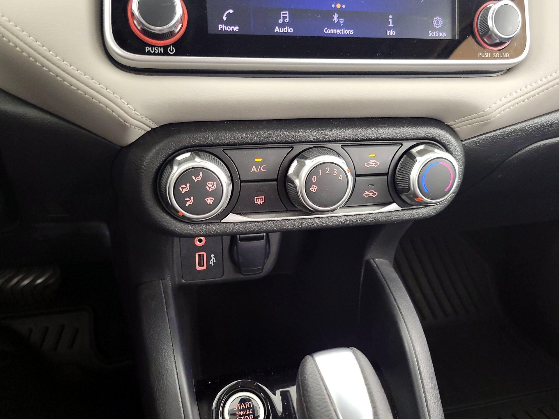 Thumbnail: 2020 Nissan Versa - 15