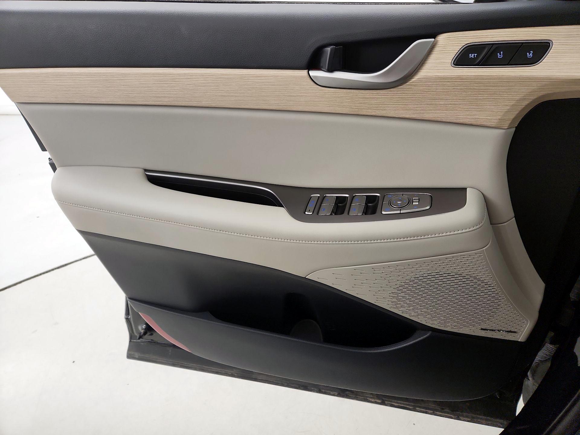 Thumbnail: 2023 Hyundai Palisade - 12