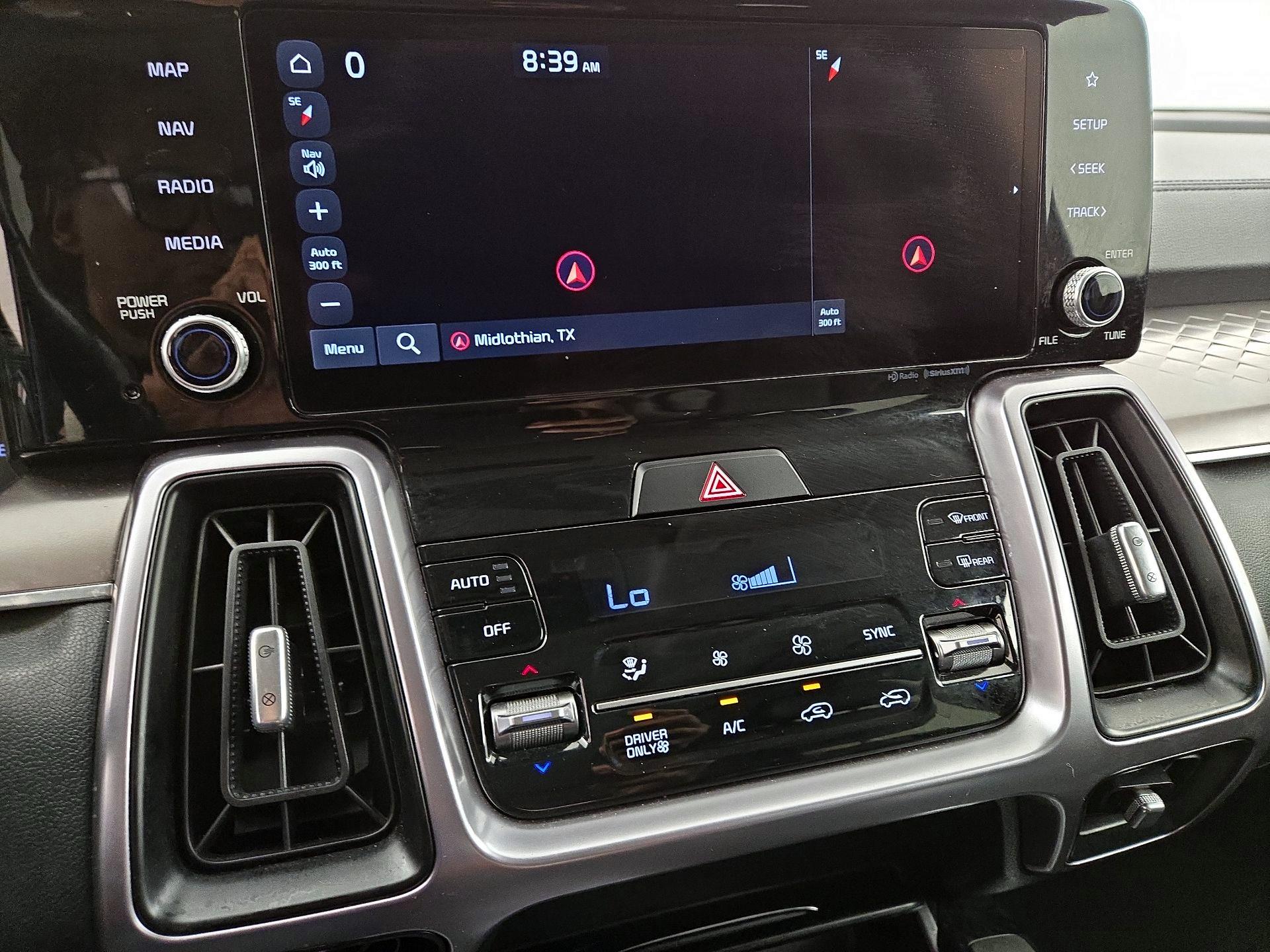 Thumbnail: 2022 Kia Sorento - 14