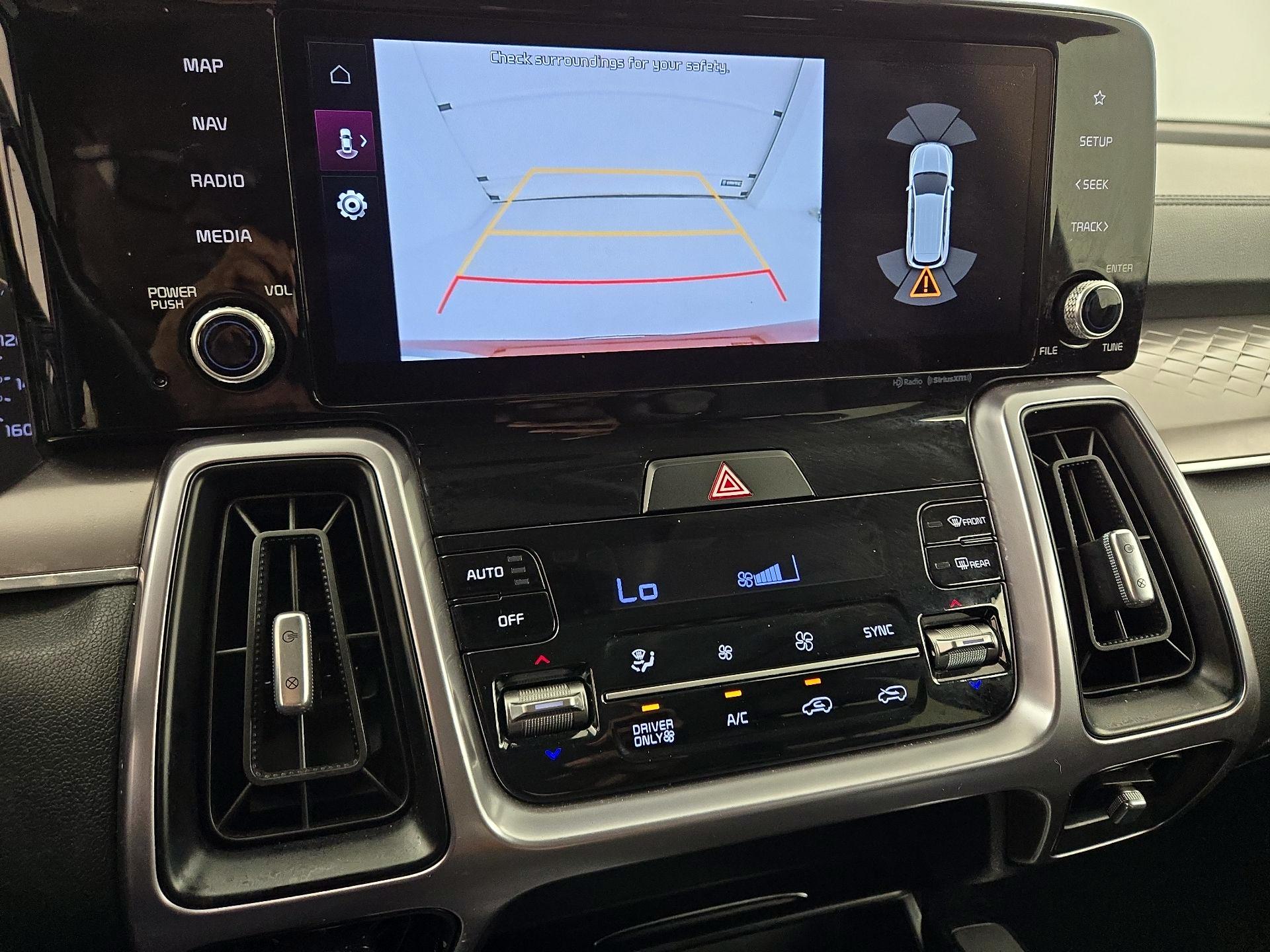 Thumbnail: 2022 Kia Sorento - 15