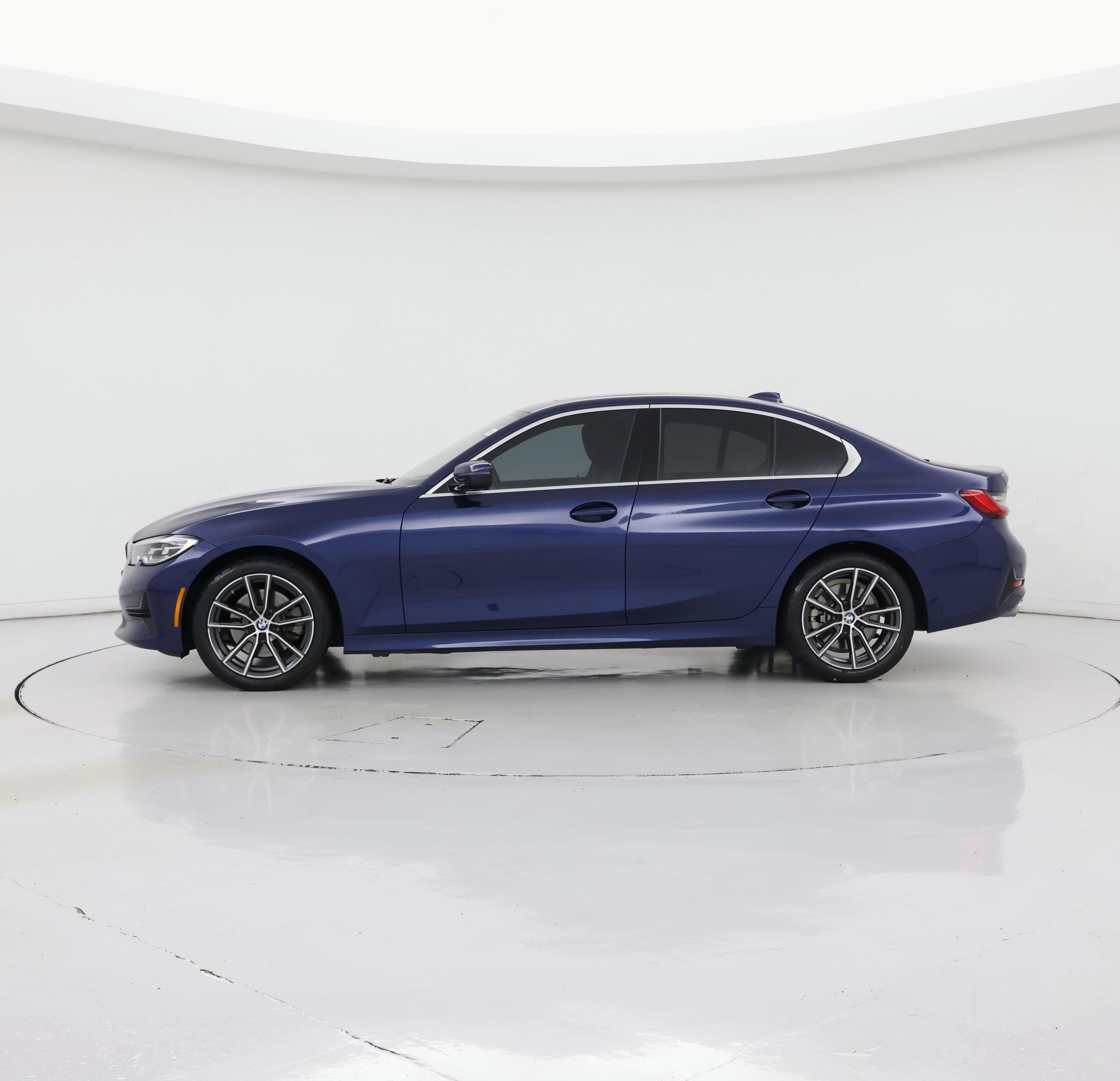 Thumbnail: 2020 BMW 3 Series - 3