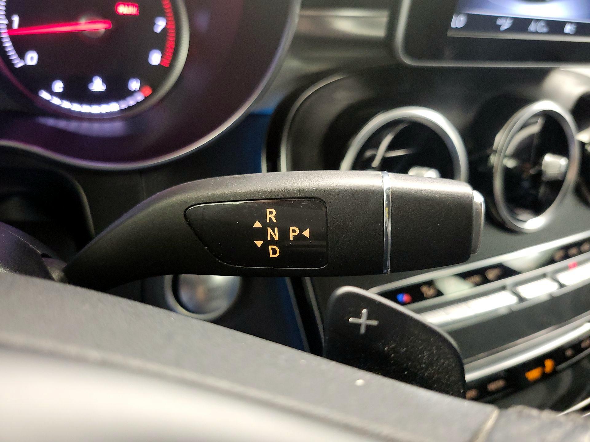 Thumbnail: 2019 Mercedes-Benz GLC - 17