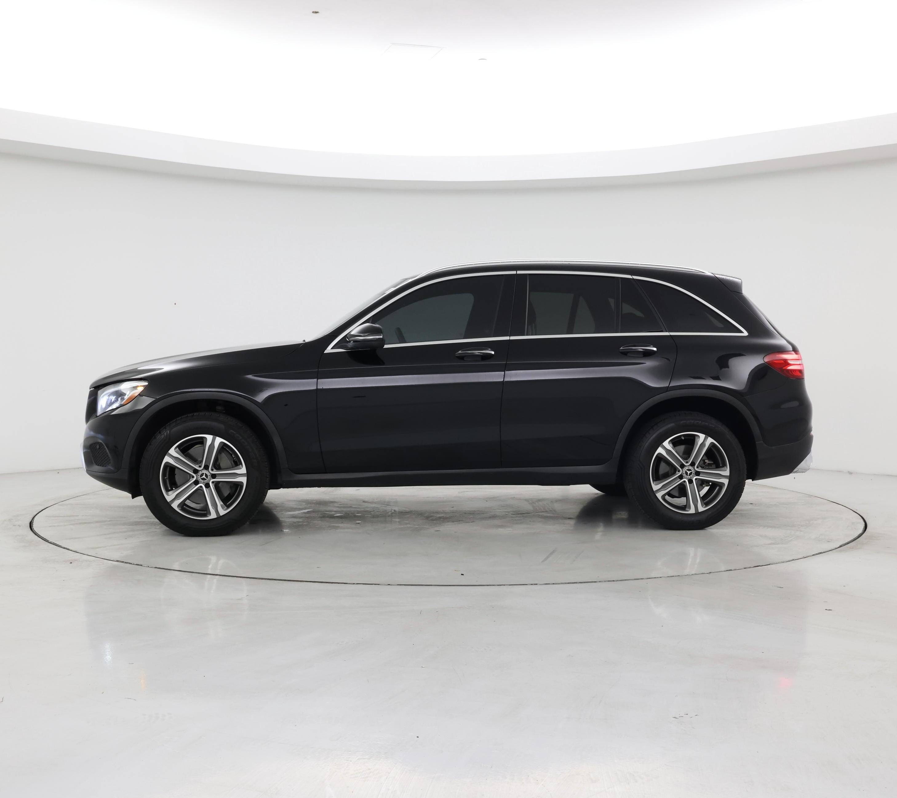 Thumbnail: 2019 Mercedes-Benz GLC - 3