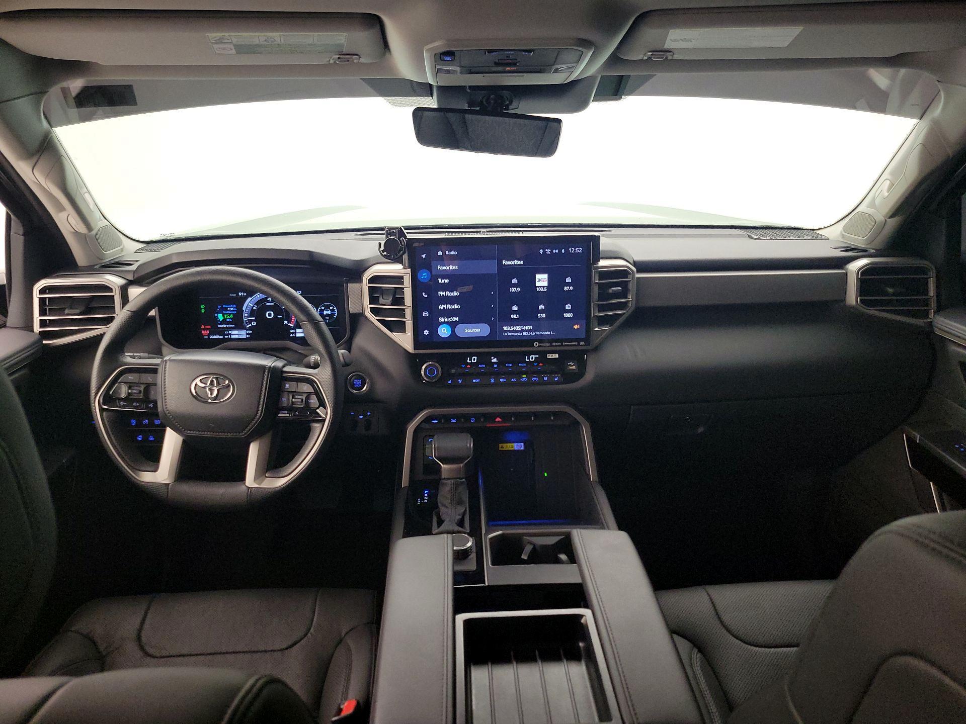 Thumbnail: 2024 Toyota Tundra - 9