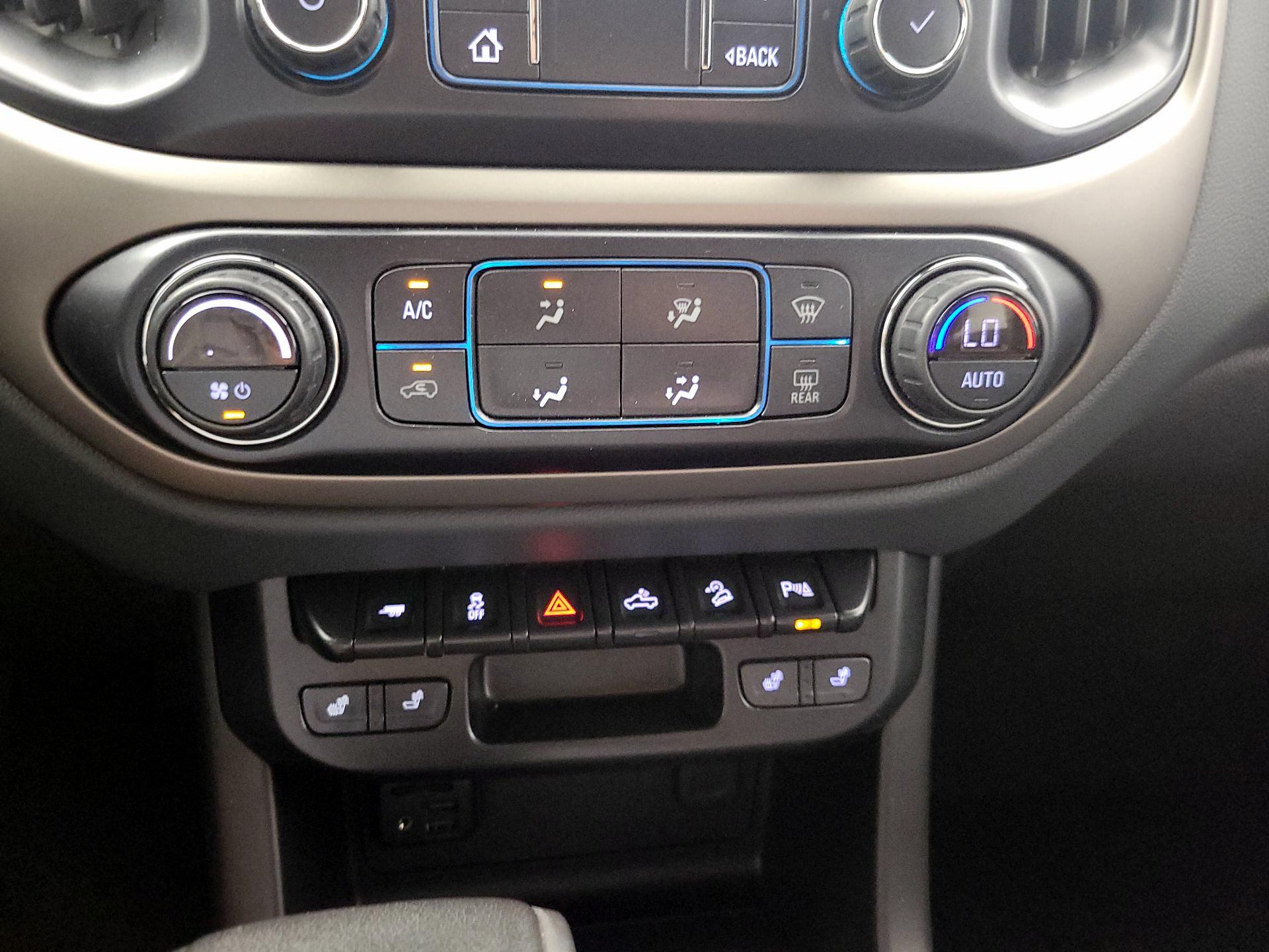 Thumbnail: 2019 Chevrolet Colorado - 17