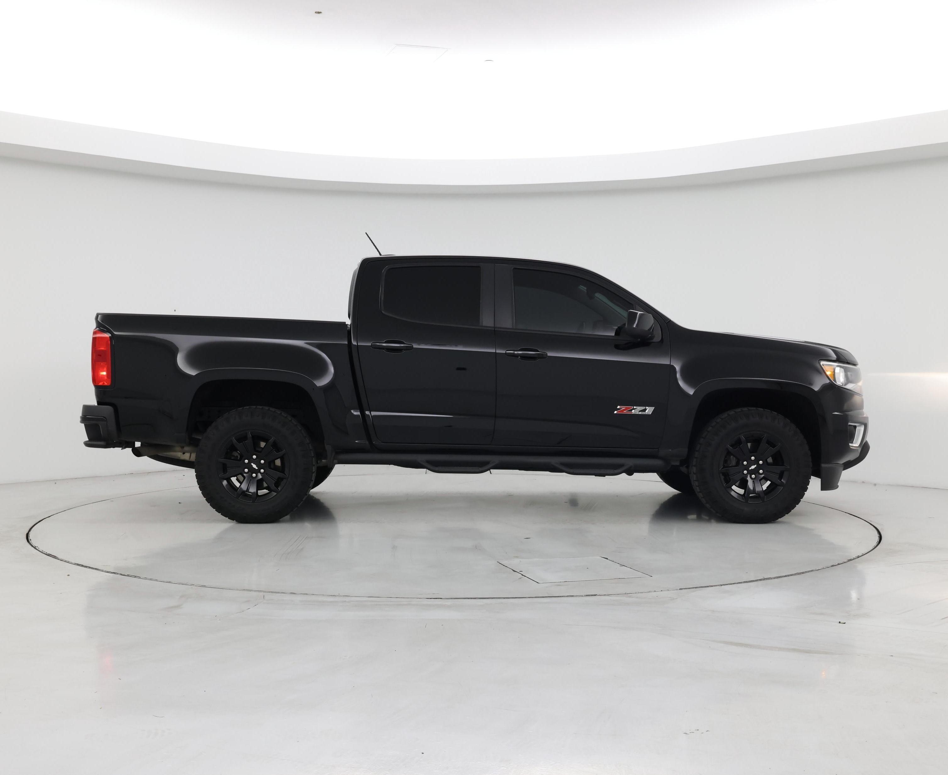 Thumbnail: 2019 Chevrolet Colorado - 7