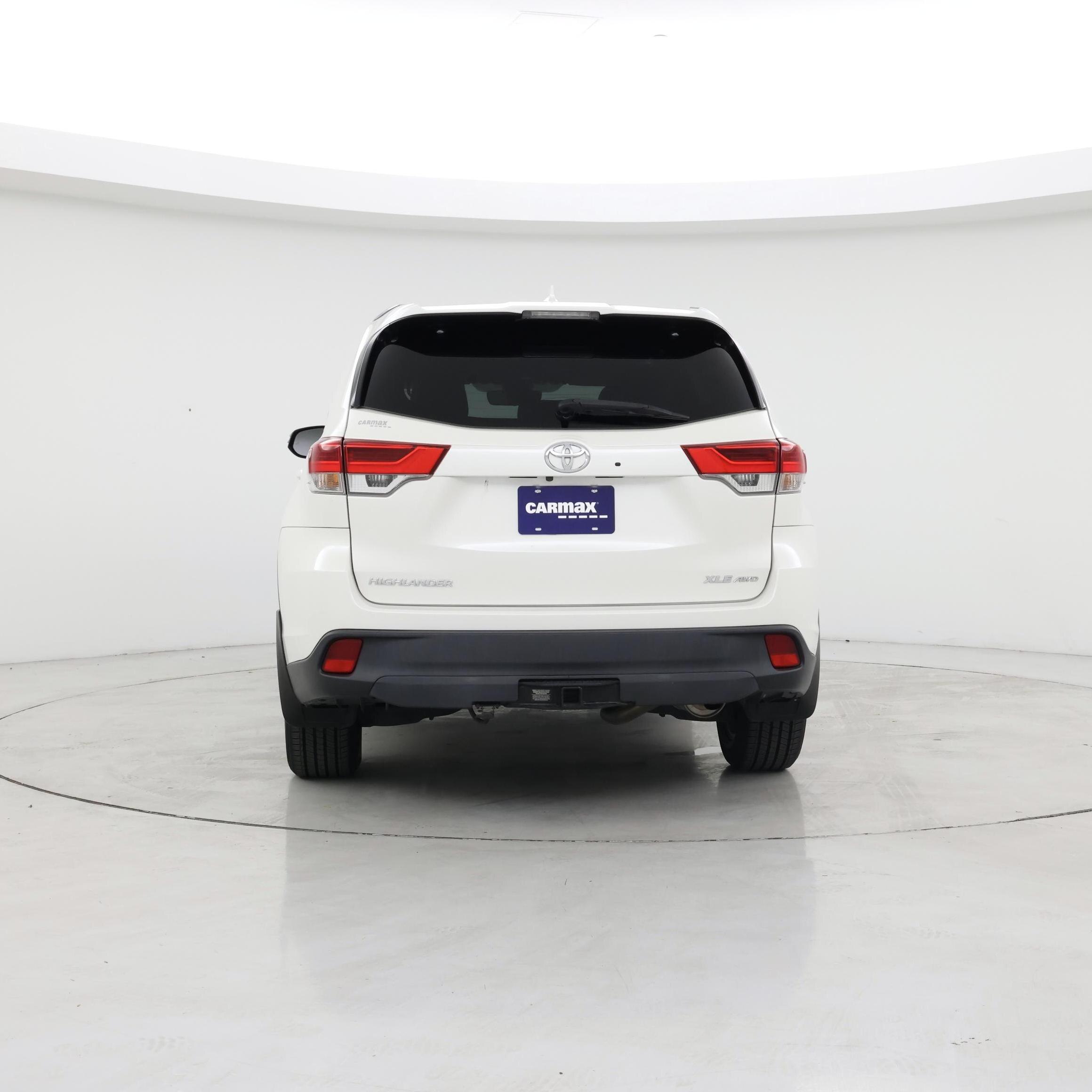 Thumbnail: 2019 Toyota Highlander - 6