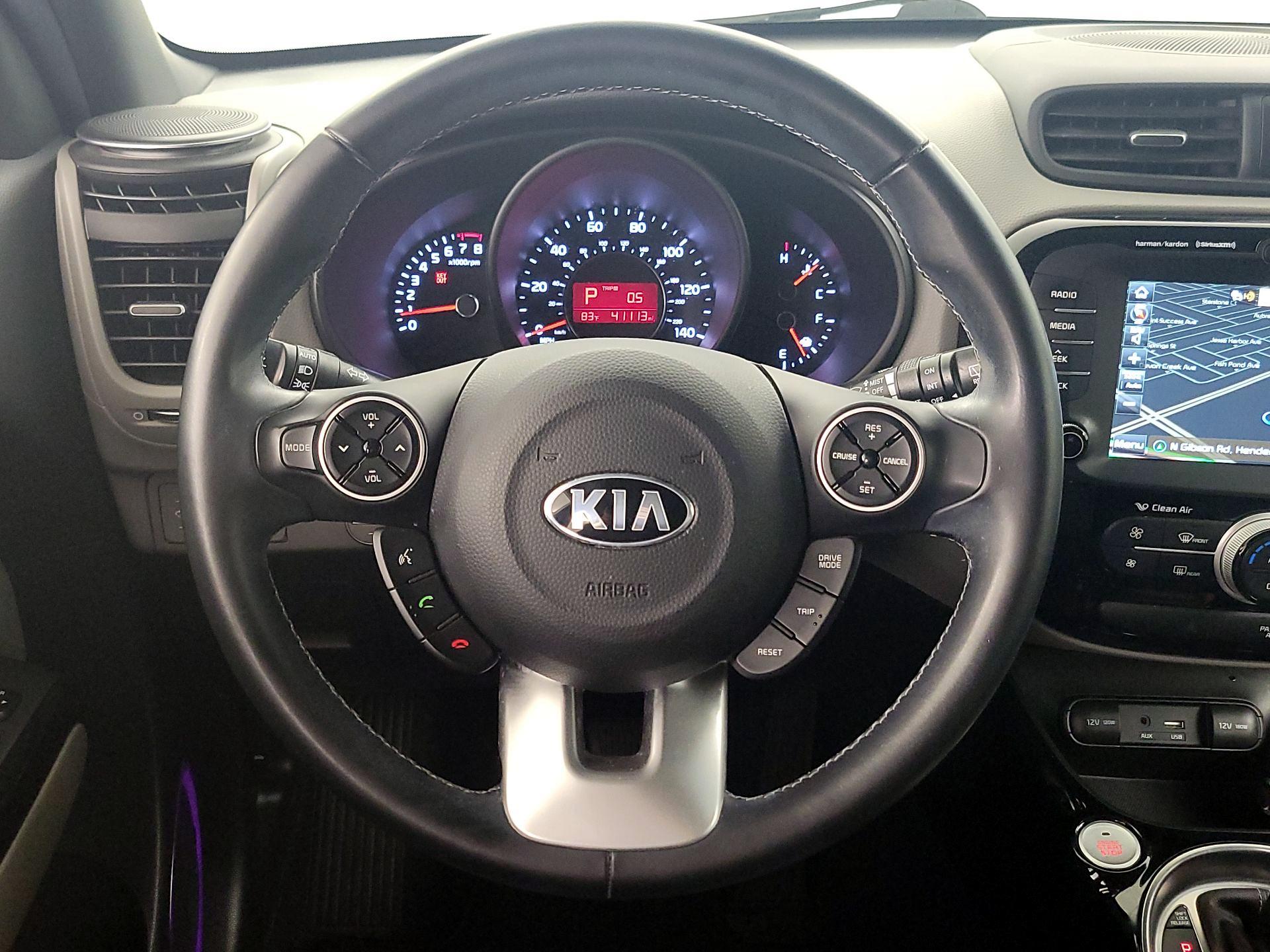 Thumbnail: 2019 Kia Soul - 10