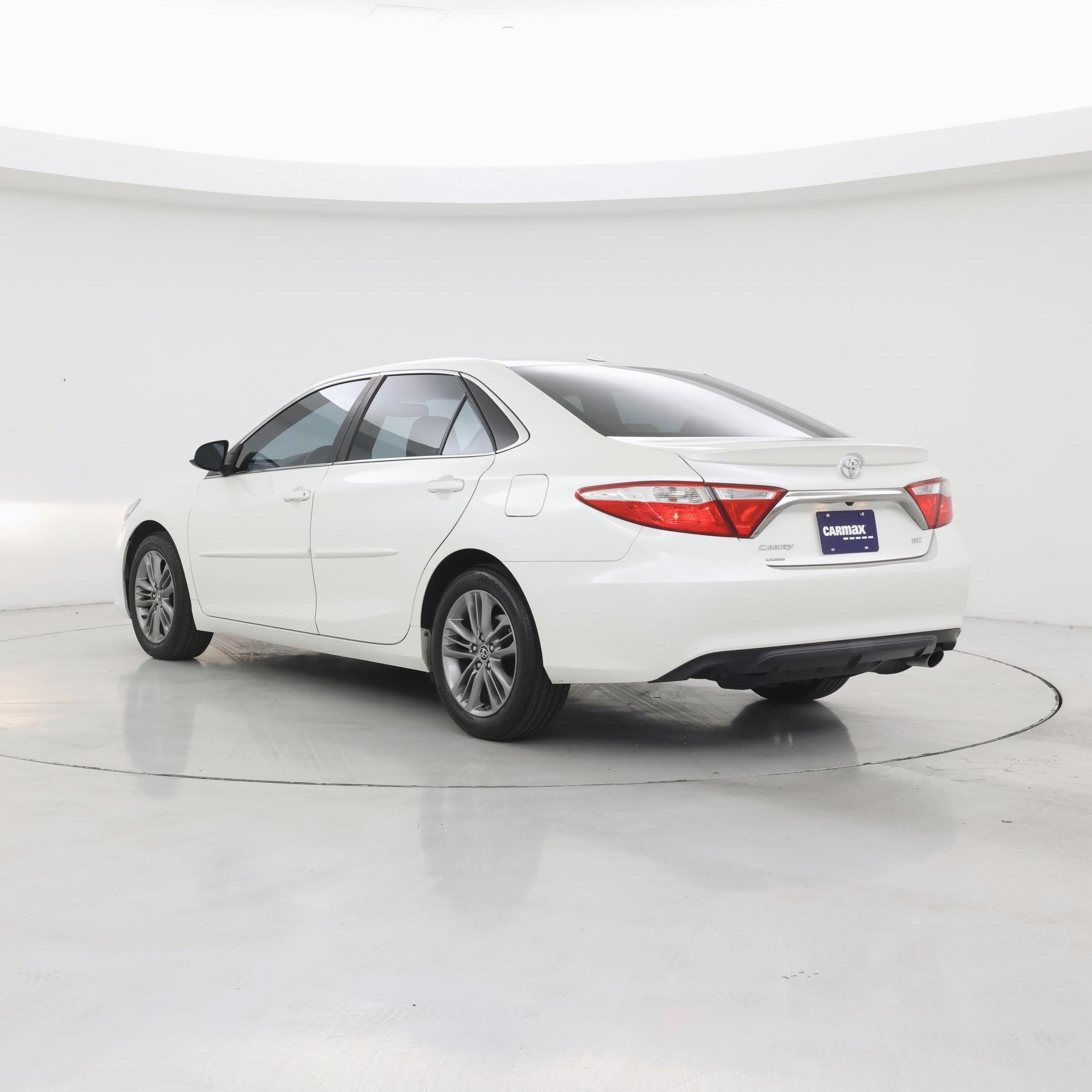 Thumbnail: 2015 Toyota Camry - 2