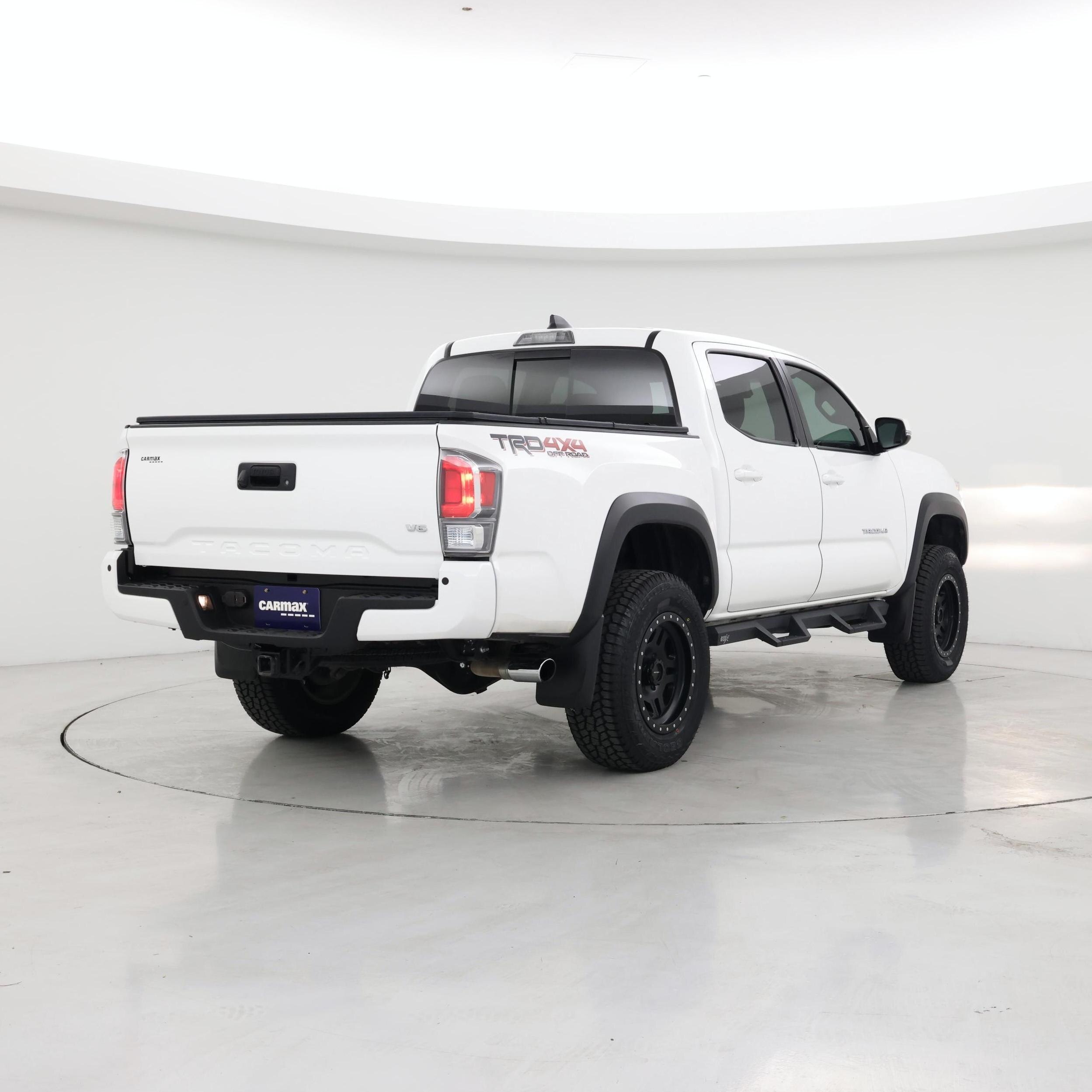 Thumbnail: 2021 Toyota Tacoma - 8