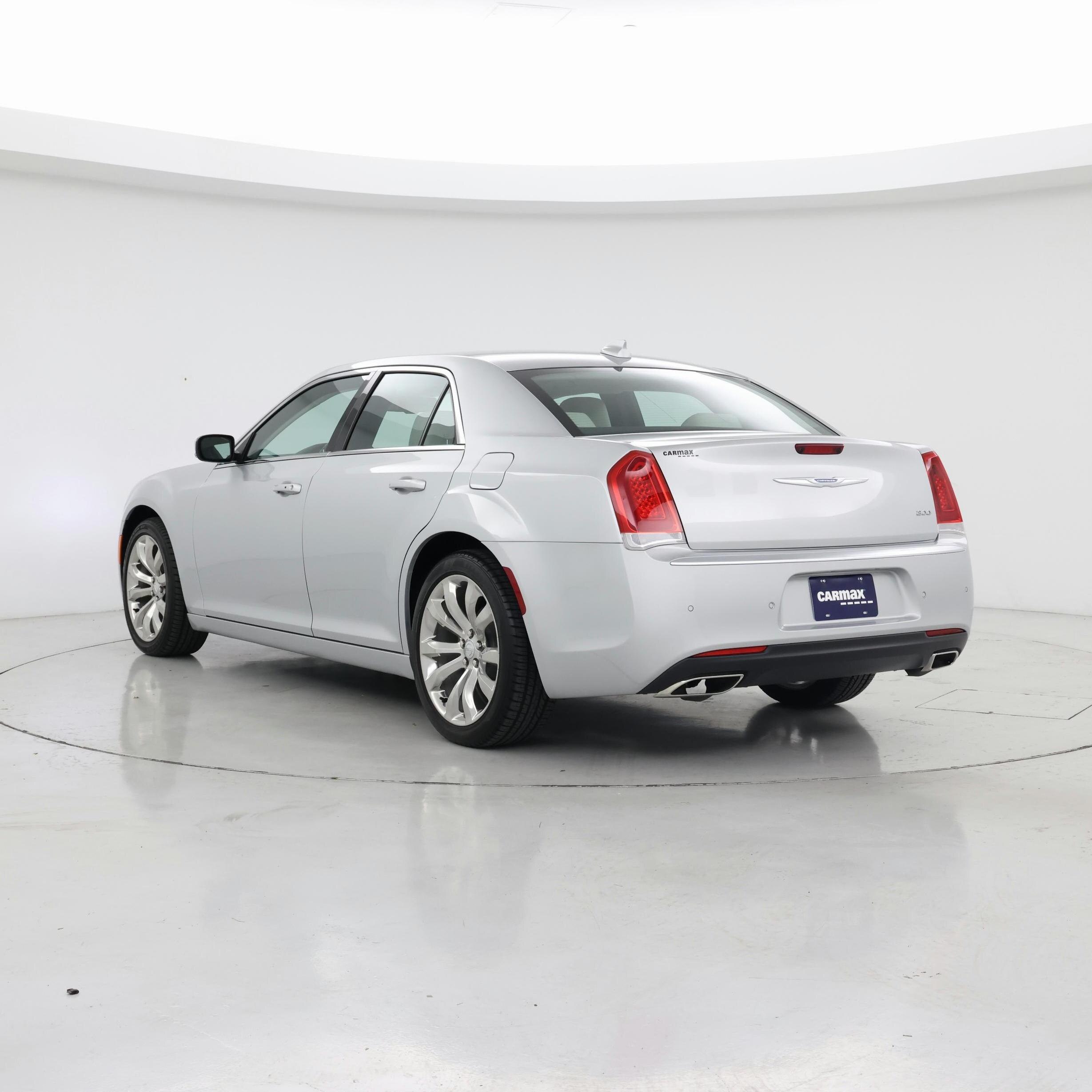 Thumbnail: 2021 Chrysler 300 - 2
