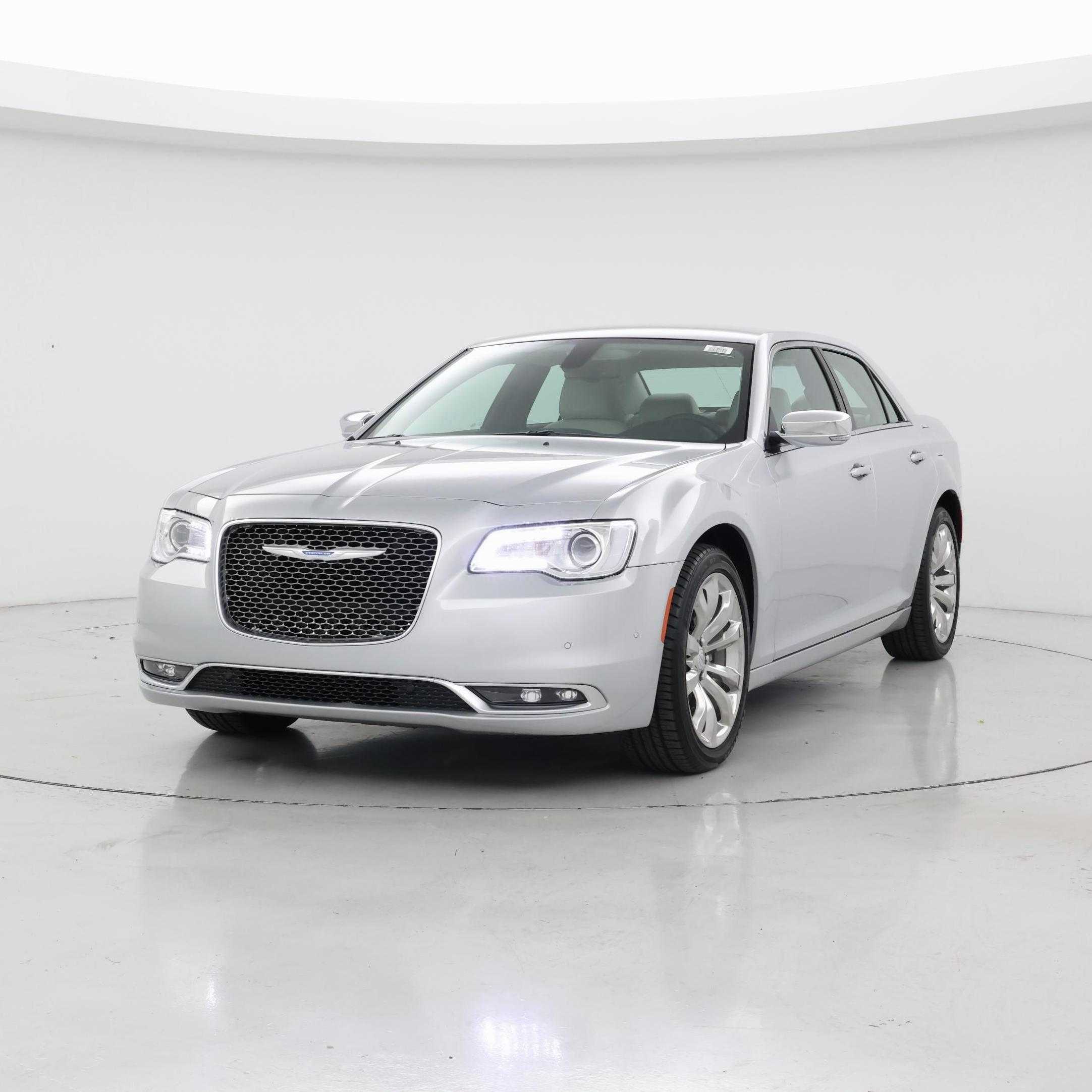 Thumbnail: 2021 Chrysler 300 - 4