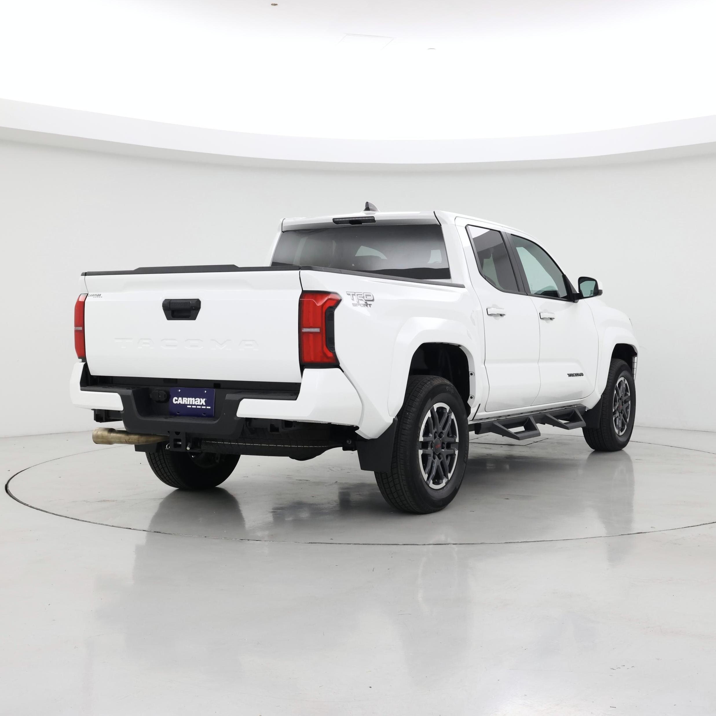Thumbnail: 2024 Toyota Tacoma - 8