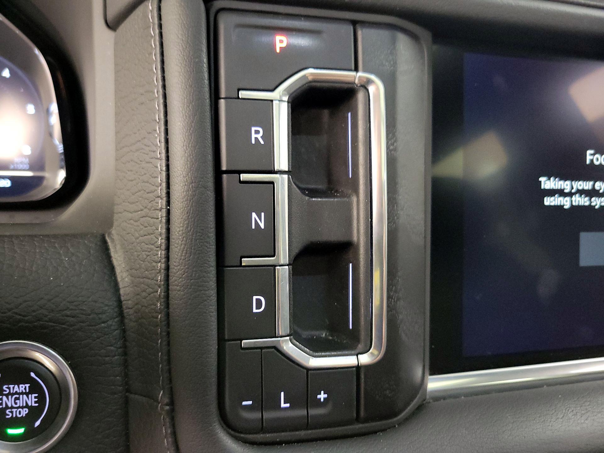 Thumbnail: 2022 GMC Yukon - 18