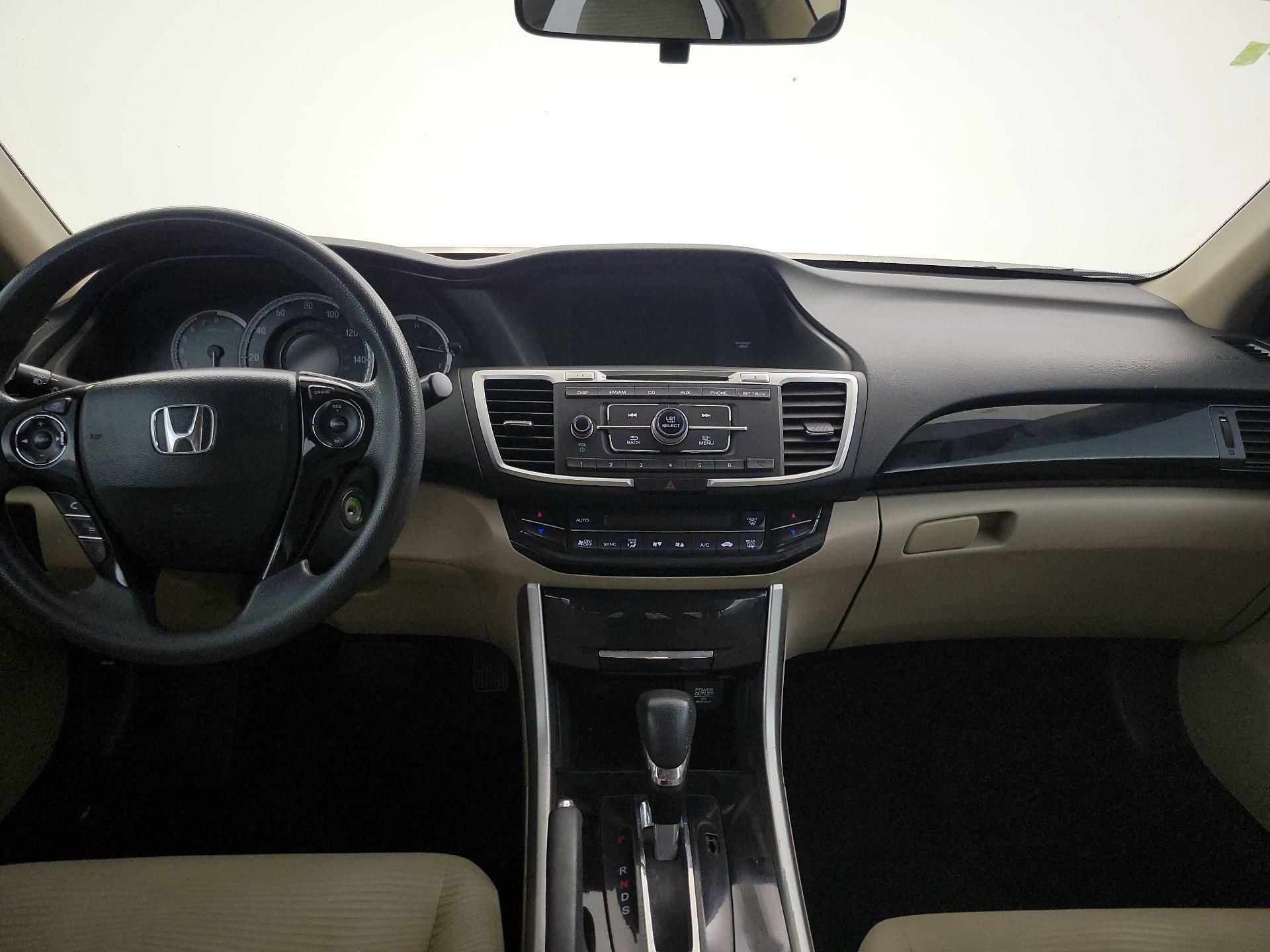 Thumbnail: 2016 Honda Accord - 9