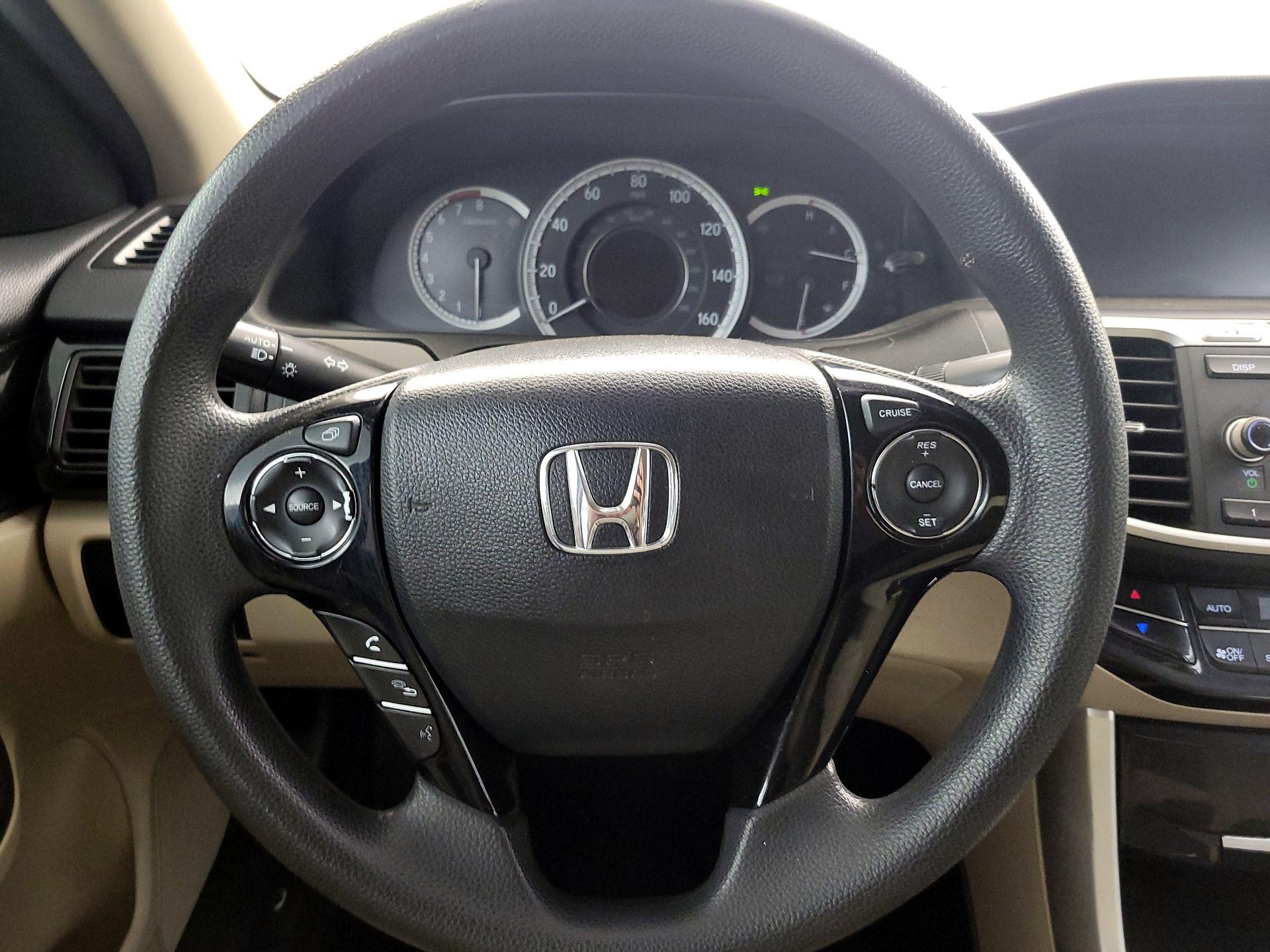 Thumbnail: 2016 Honda Accord - 10