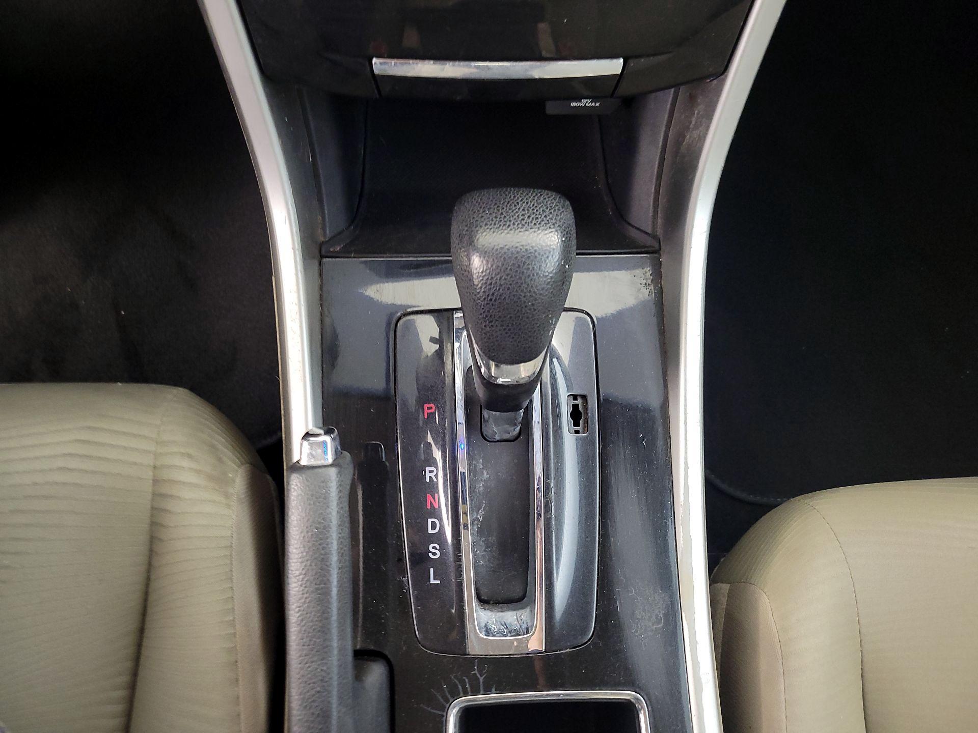 Thumbnail: 2016 Honda Accord - 17