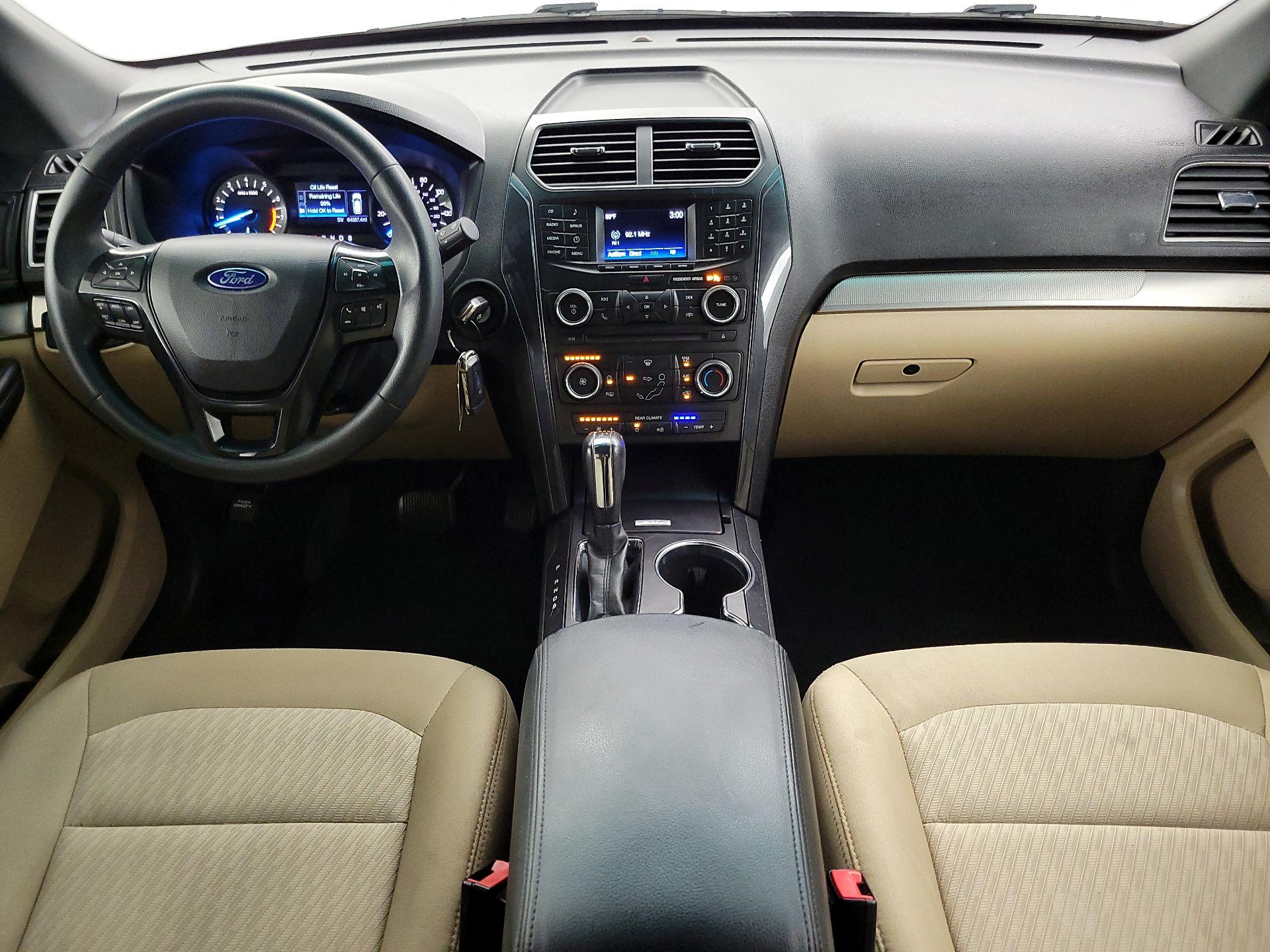 Thumbnail: 2017 Ford Explorer - 9
