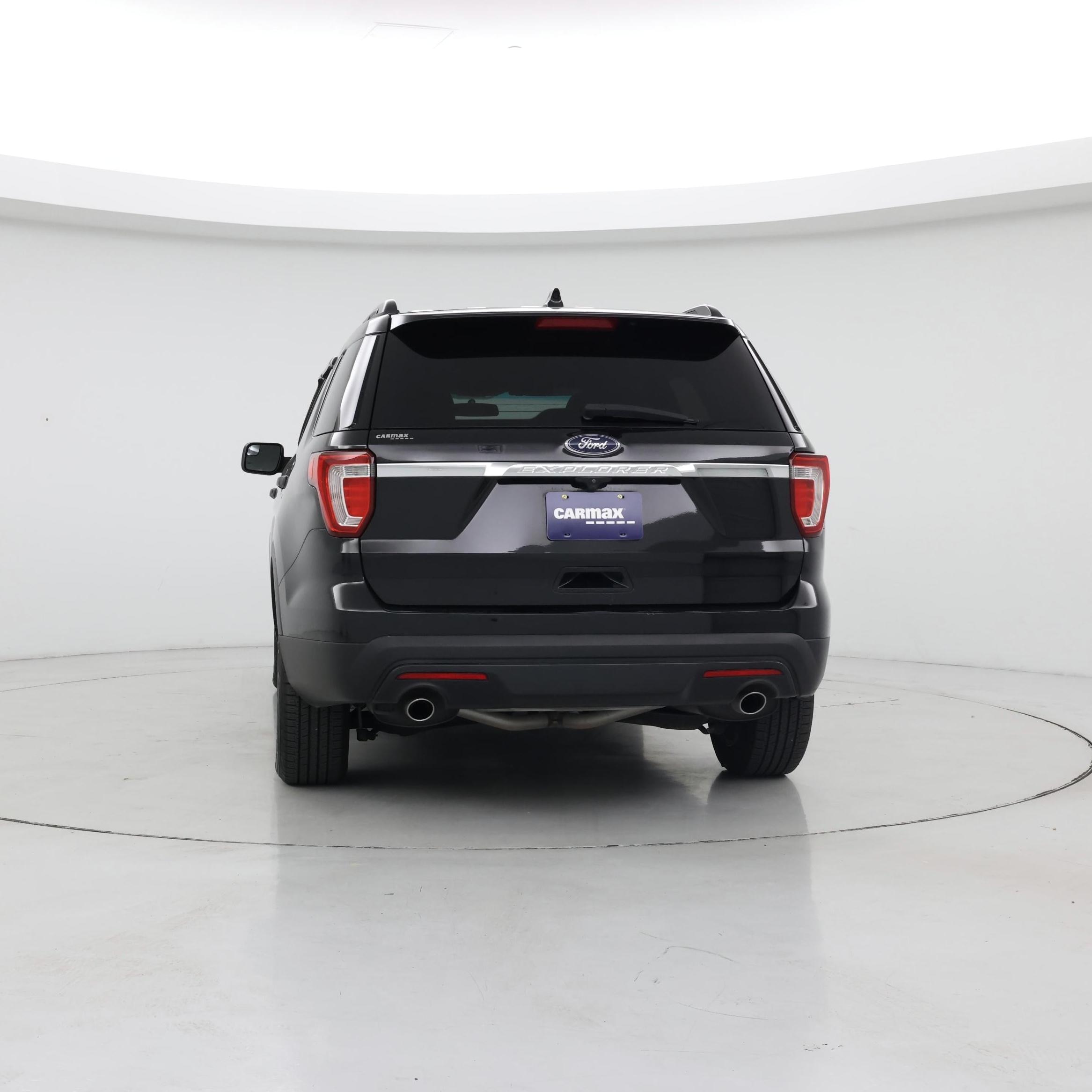 Thumbnail: 2017 Ford Explorer - 6