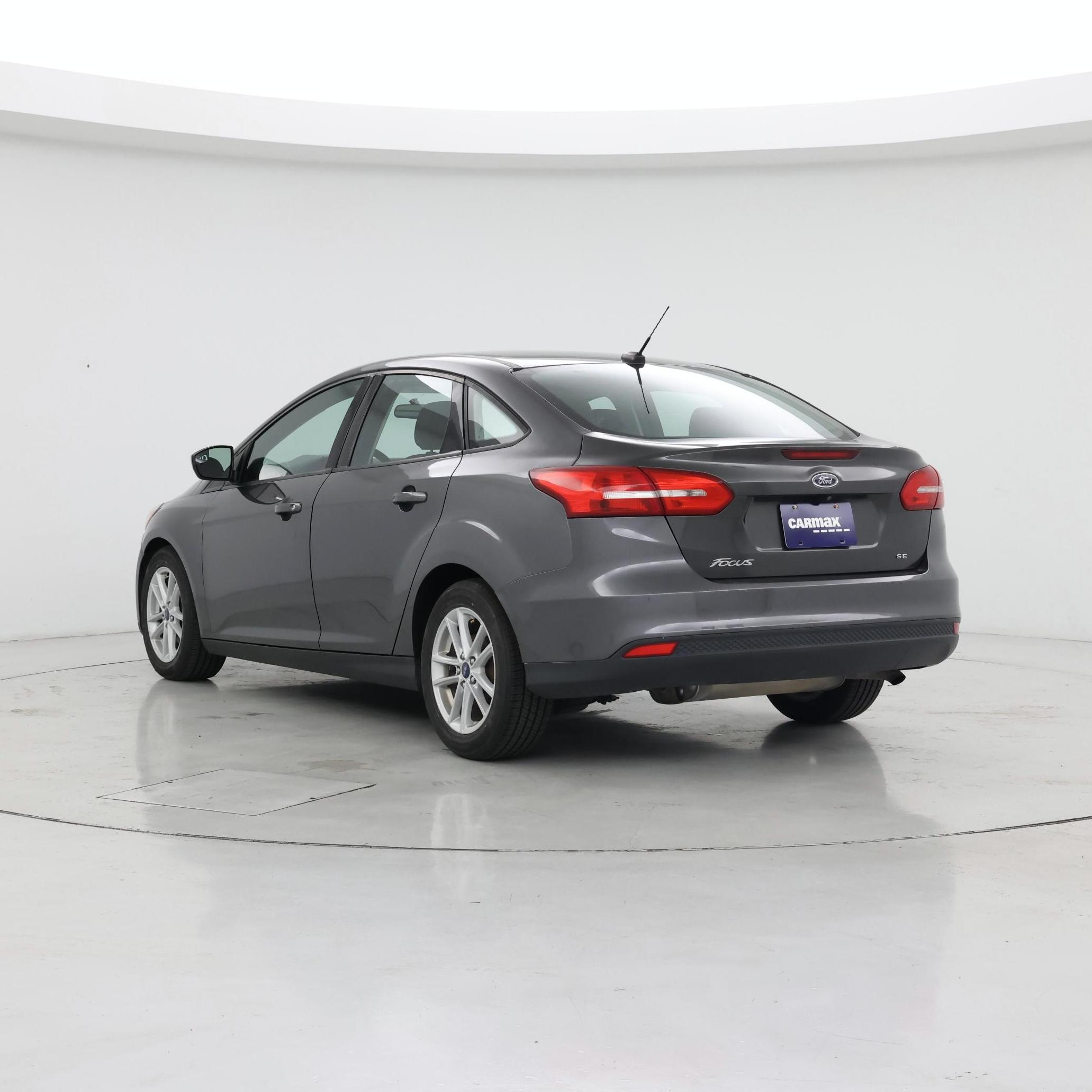 Thumbnail: 2018 Ford Focus - 2