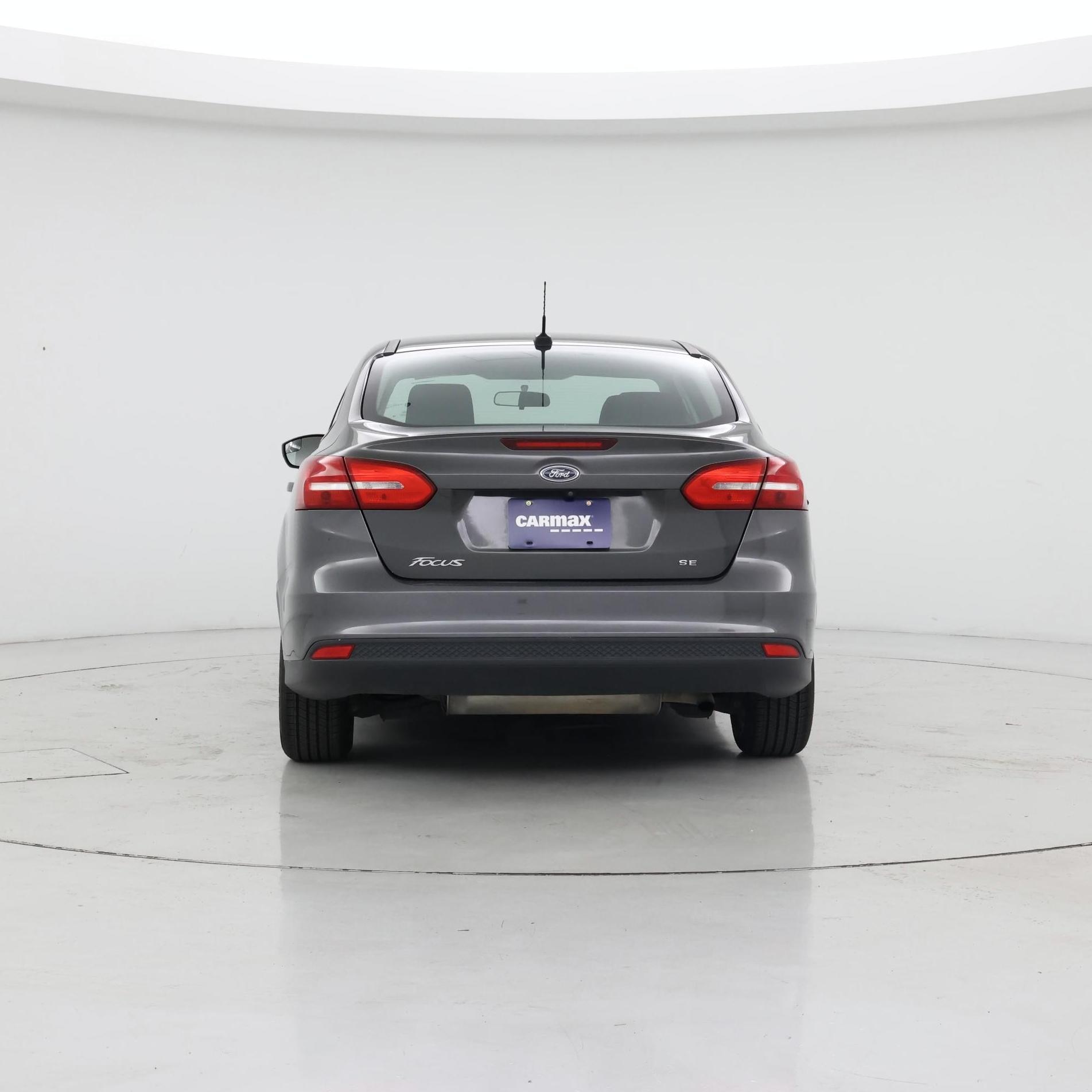 Thumbnail: 2018 Ford Focus - 6