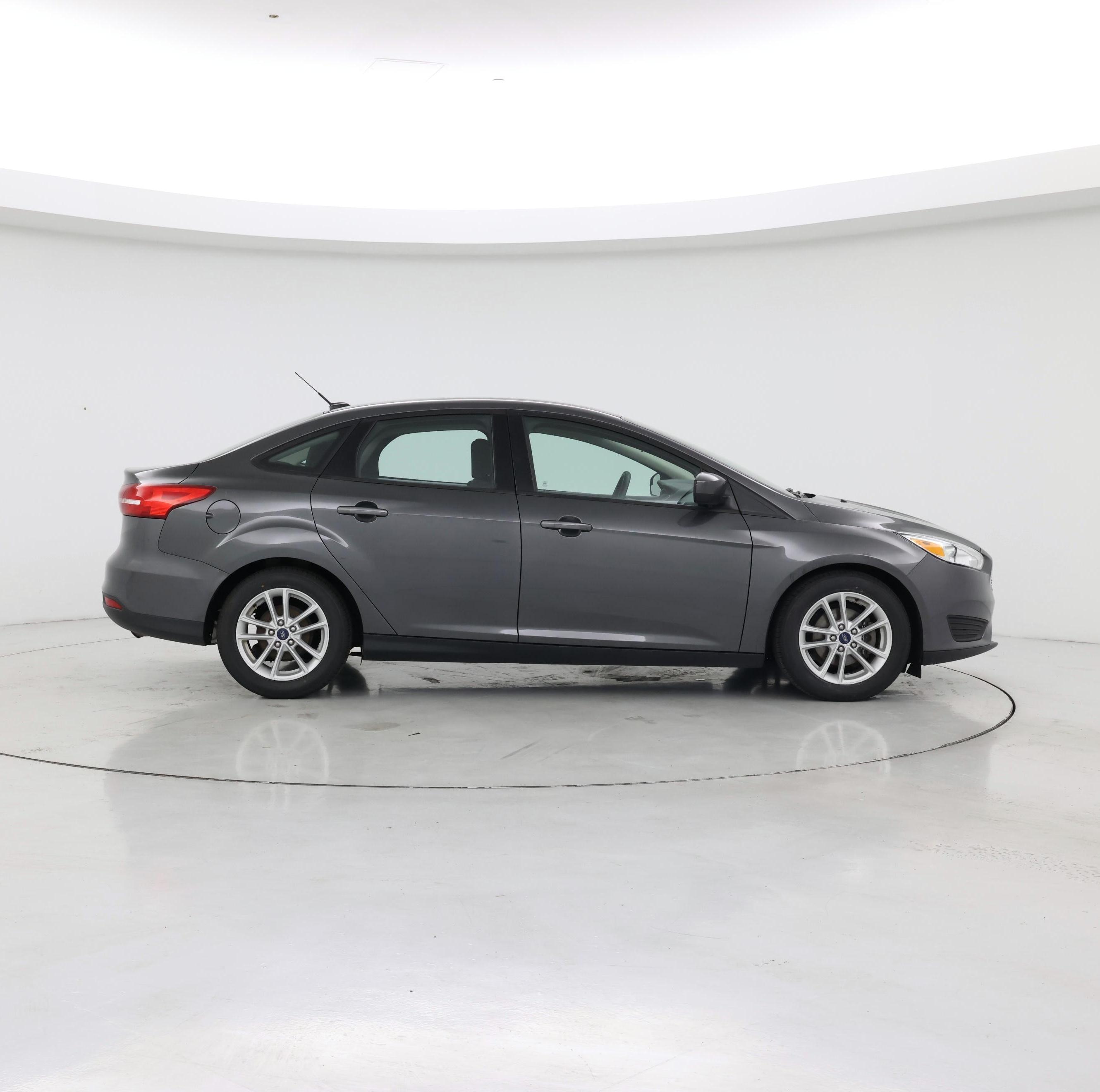 Thumbnail: 2018 Ford Focus - 7