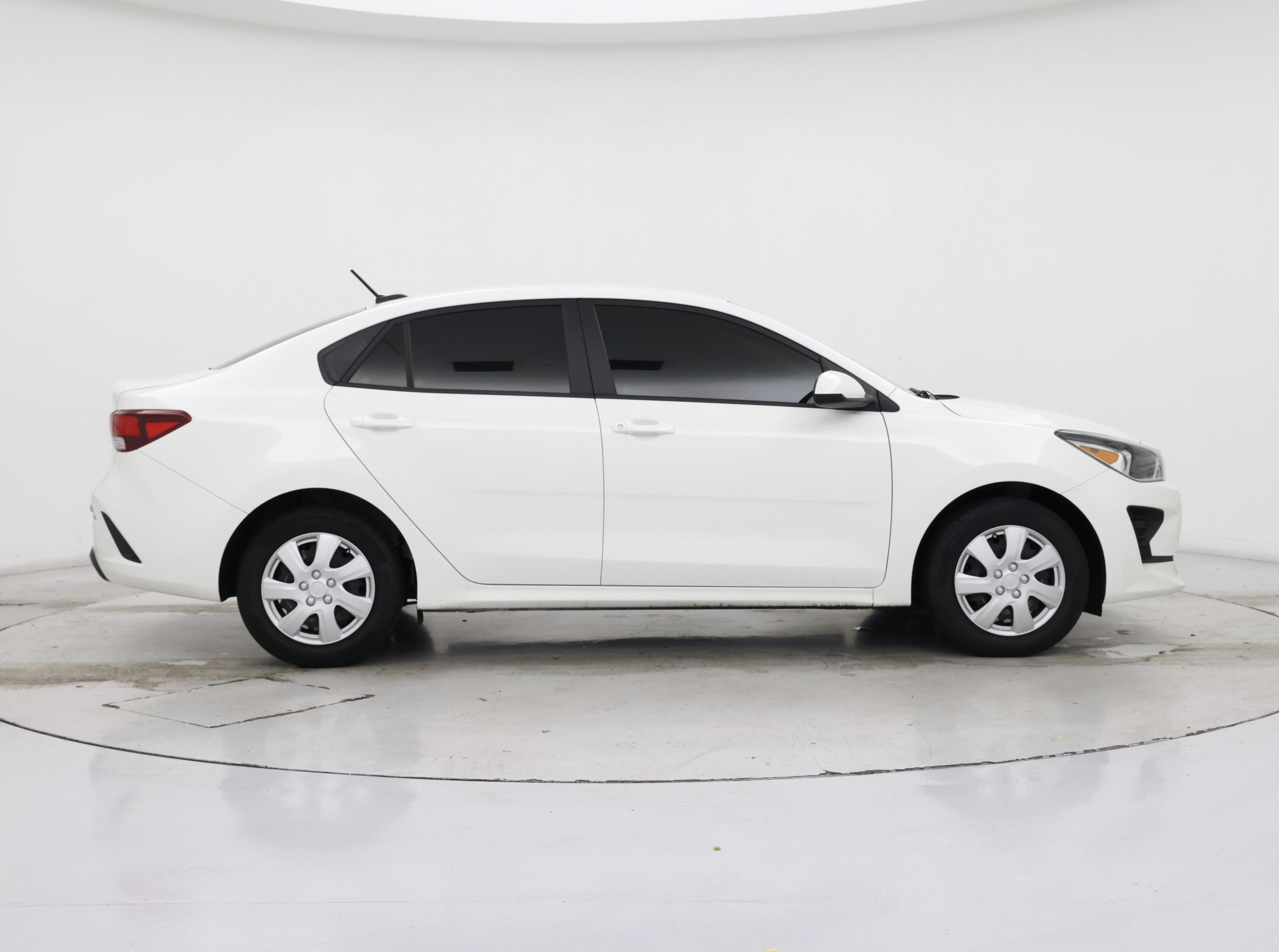 Thumbnail: 2023 Kia Rio - 7