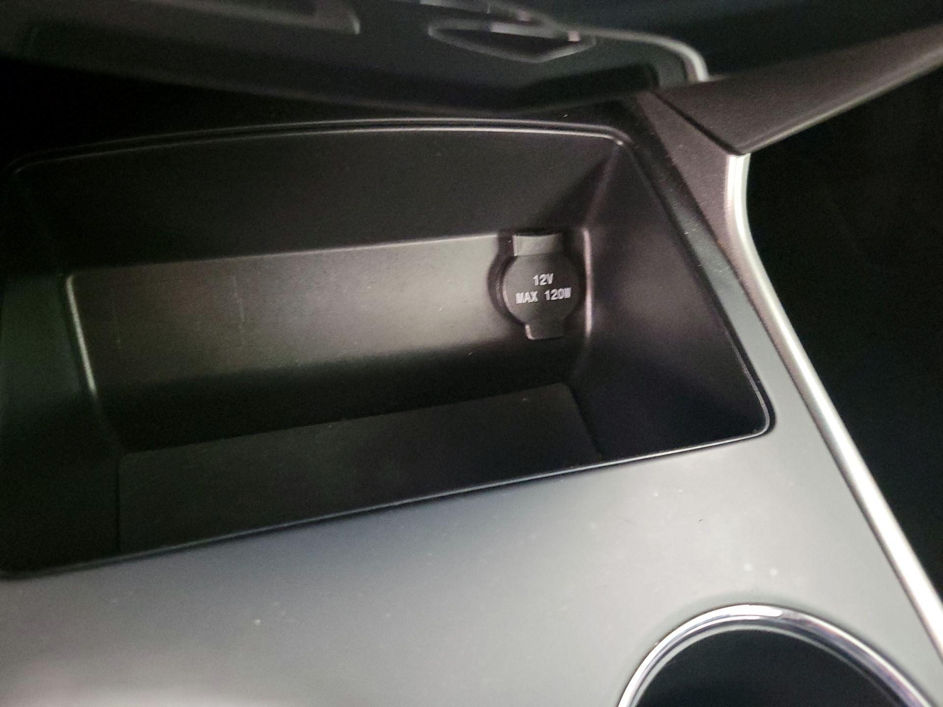 Thumbnail: 2015 Nissan Altima - 17
