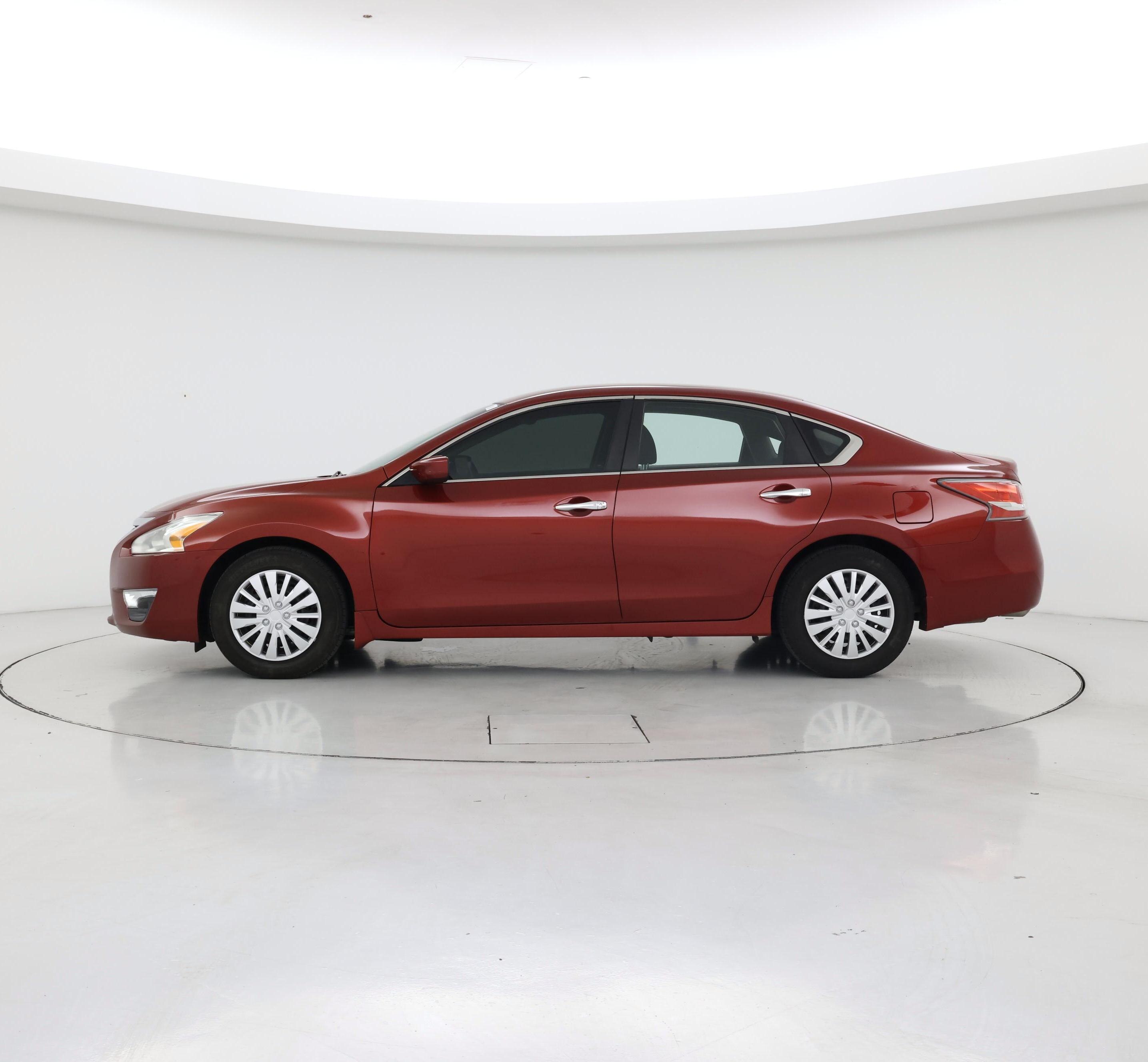 Thumbnail: 2015 Nissan Altima - 3