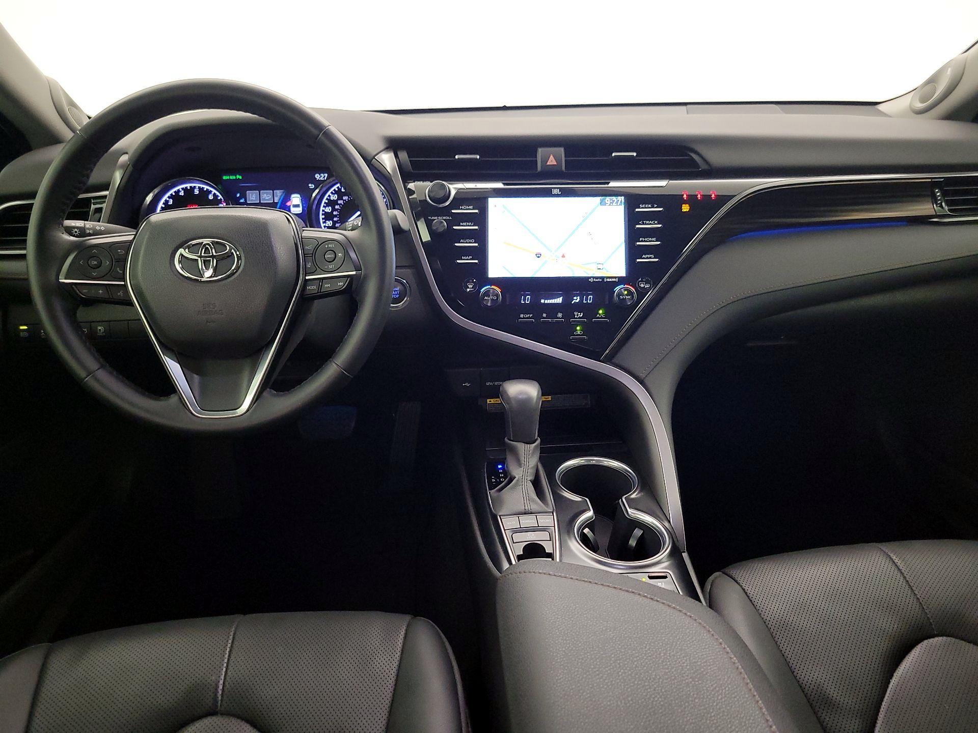 Thumbnail: 2020 Toyota Camry - 9