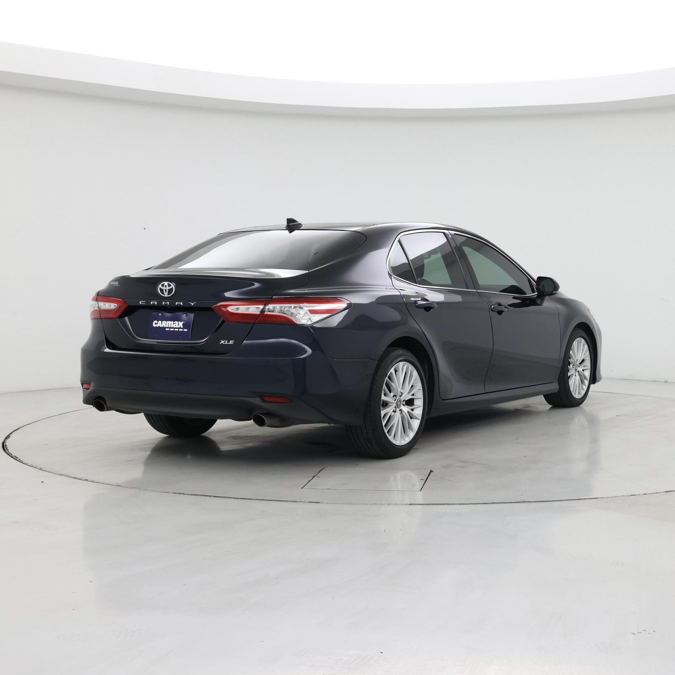 Thumbnail: 2020 Toyota Camry - 8