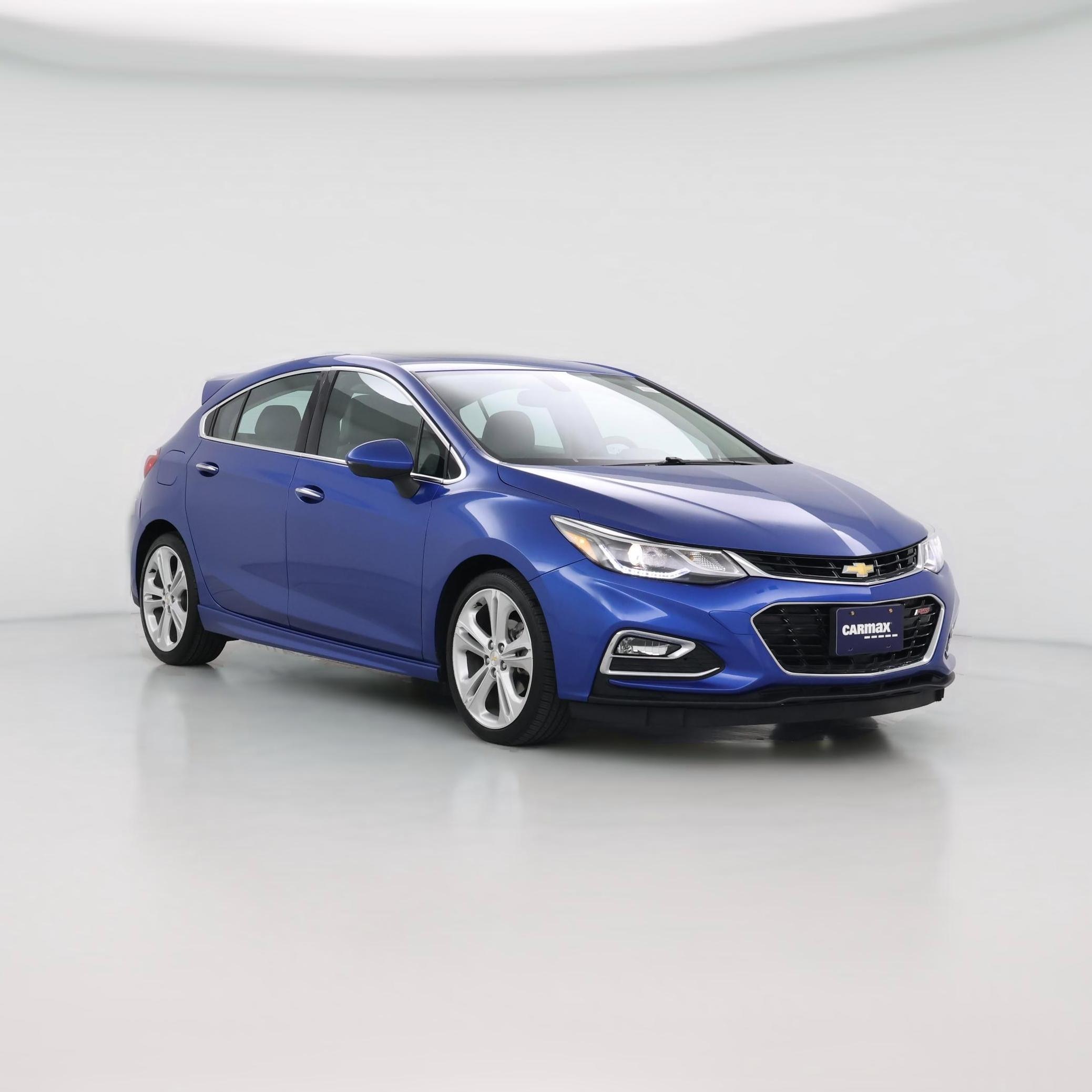 Thumbnail: 2017 Chevrolet Cruze - 1