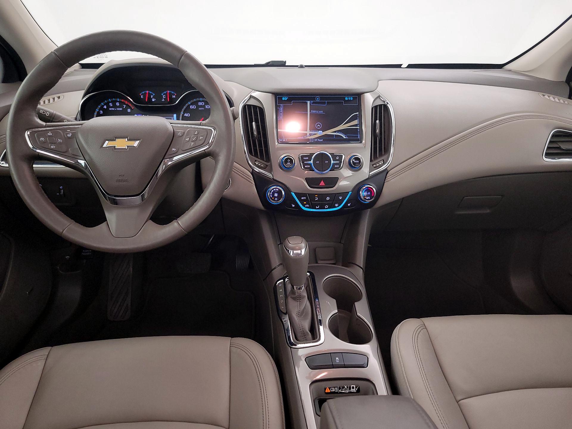 Thumbnail: 2017 Chevrolet Cruze - 9