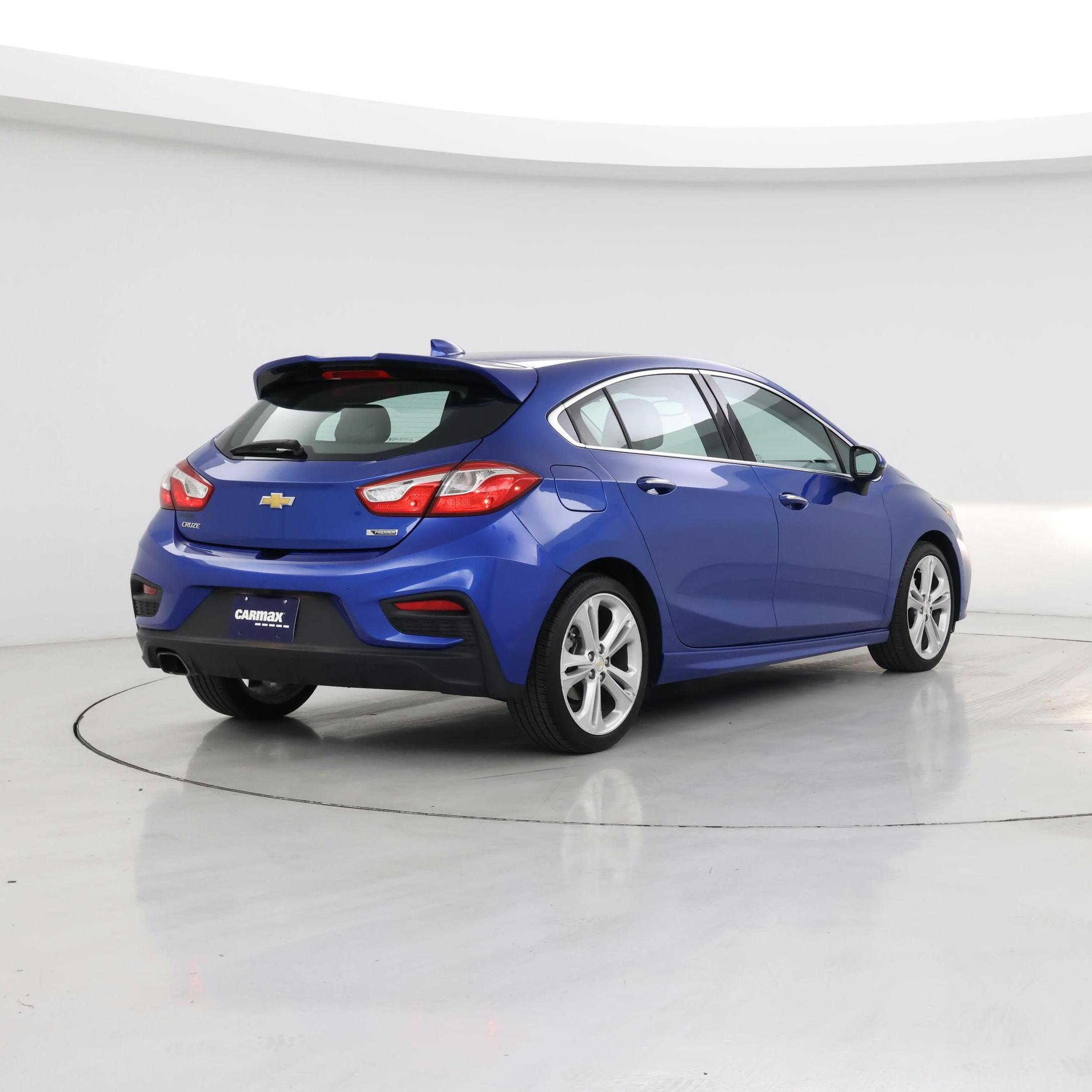 Thumbnail: 2017 Chevrolet Cruze - 8