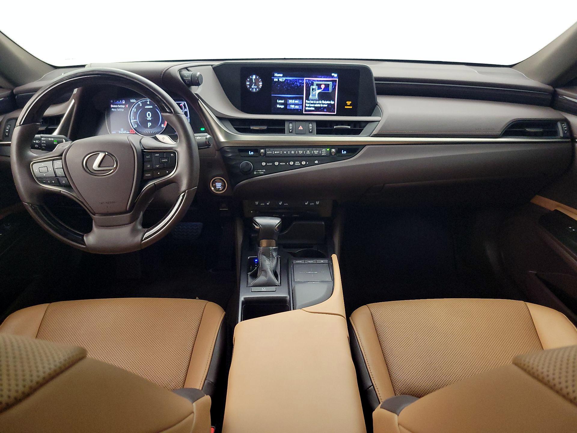 Thumbnail: 2019 Lexus ES - 9