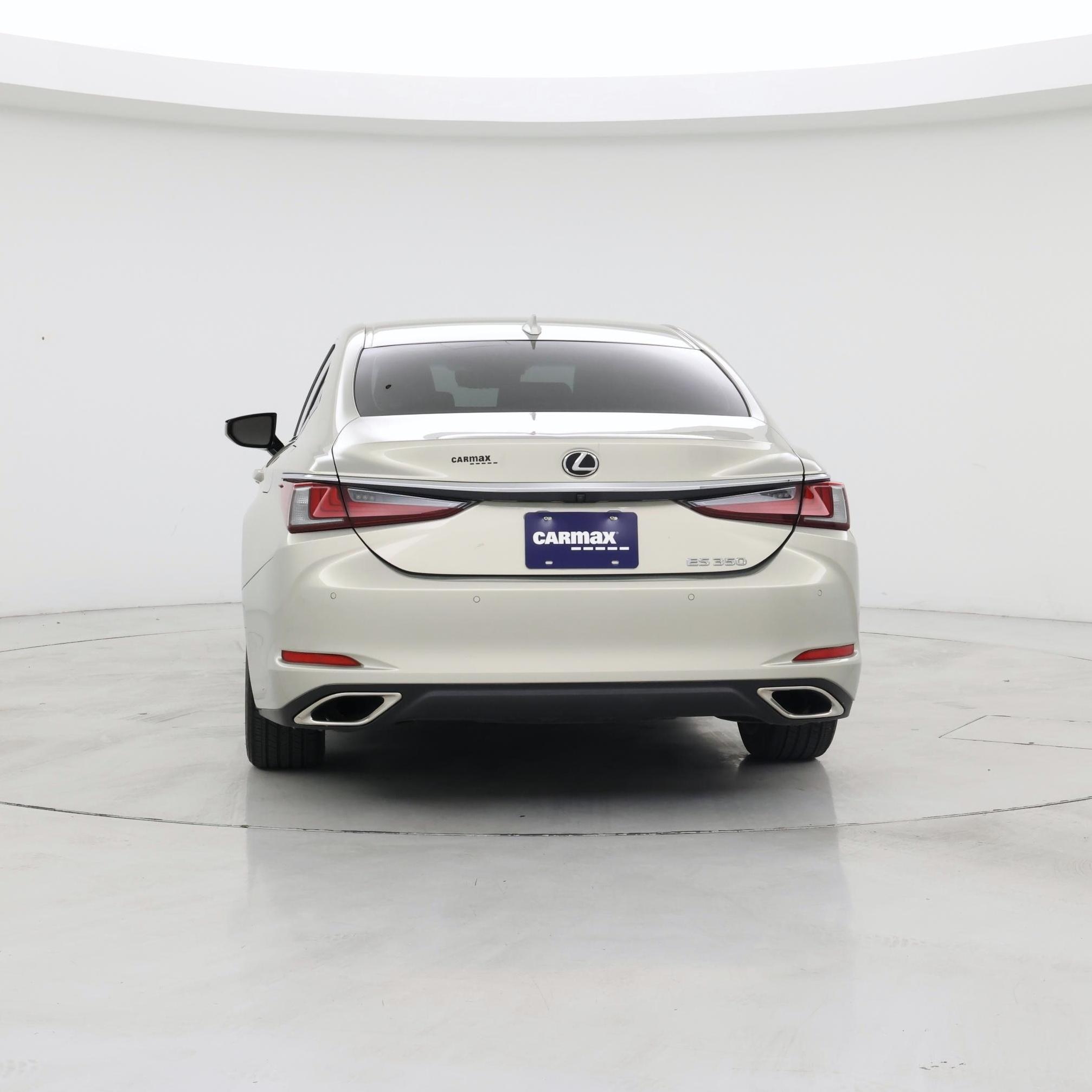 Thumbnail: 2019 Lexus ES - 6