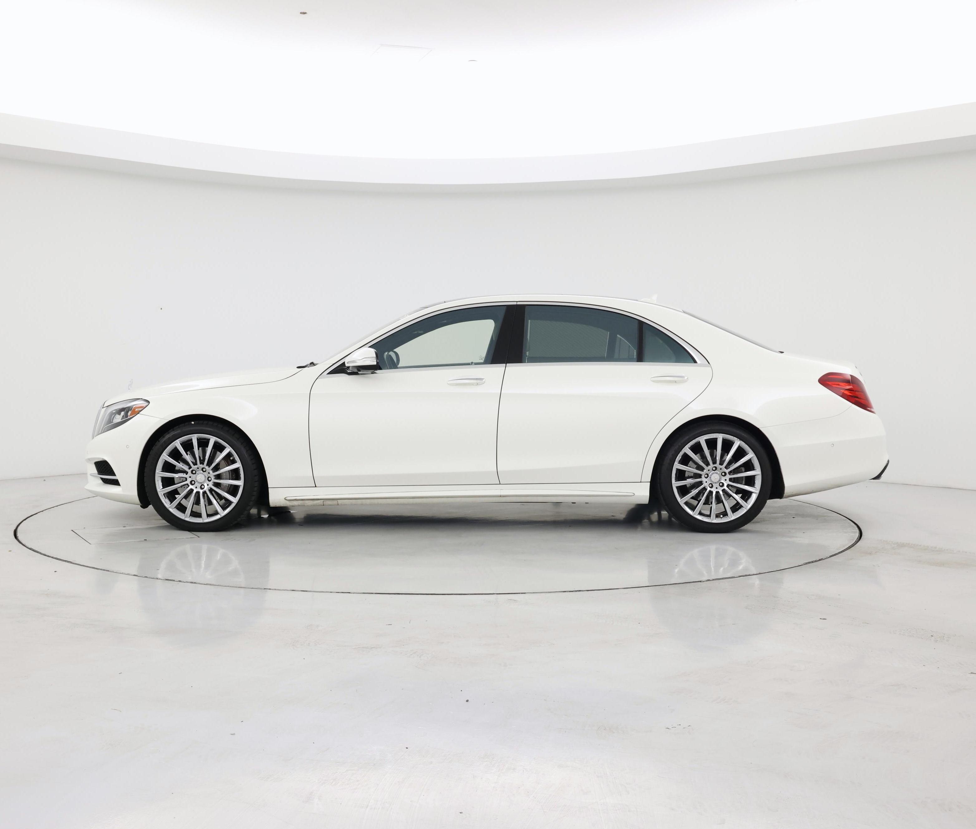 Thumbnail: 2015 Mercedes-Benz S-Class - 3