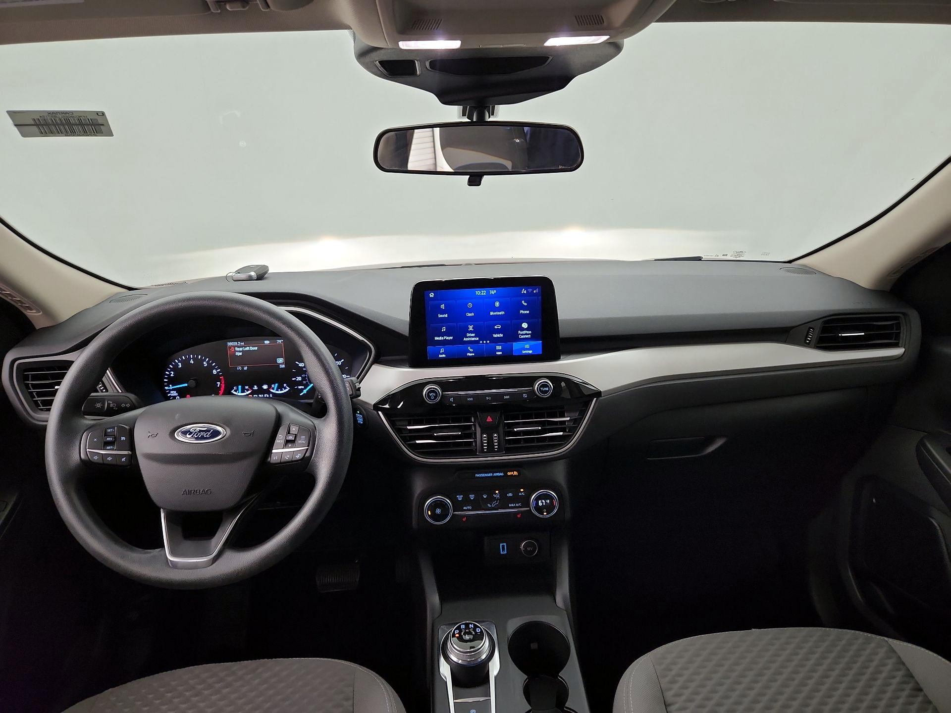 Thumbnail: 2020 Ford Escape - 9