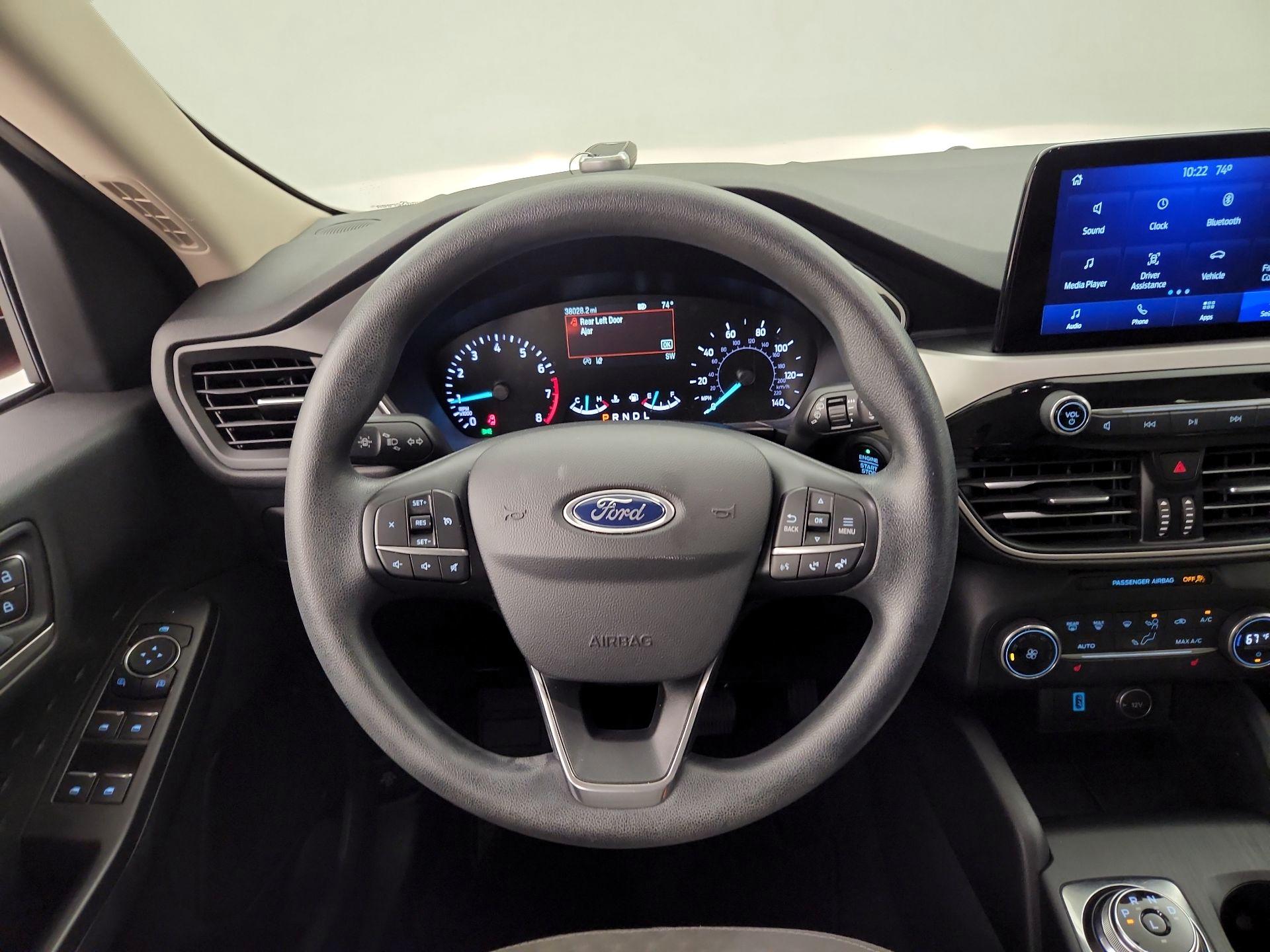 Thumbnail: 2020 Ford Escape - 10