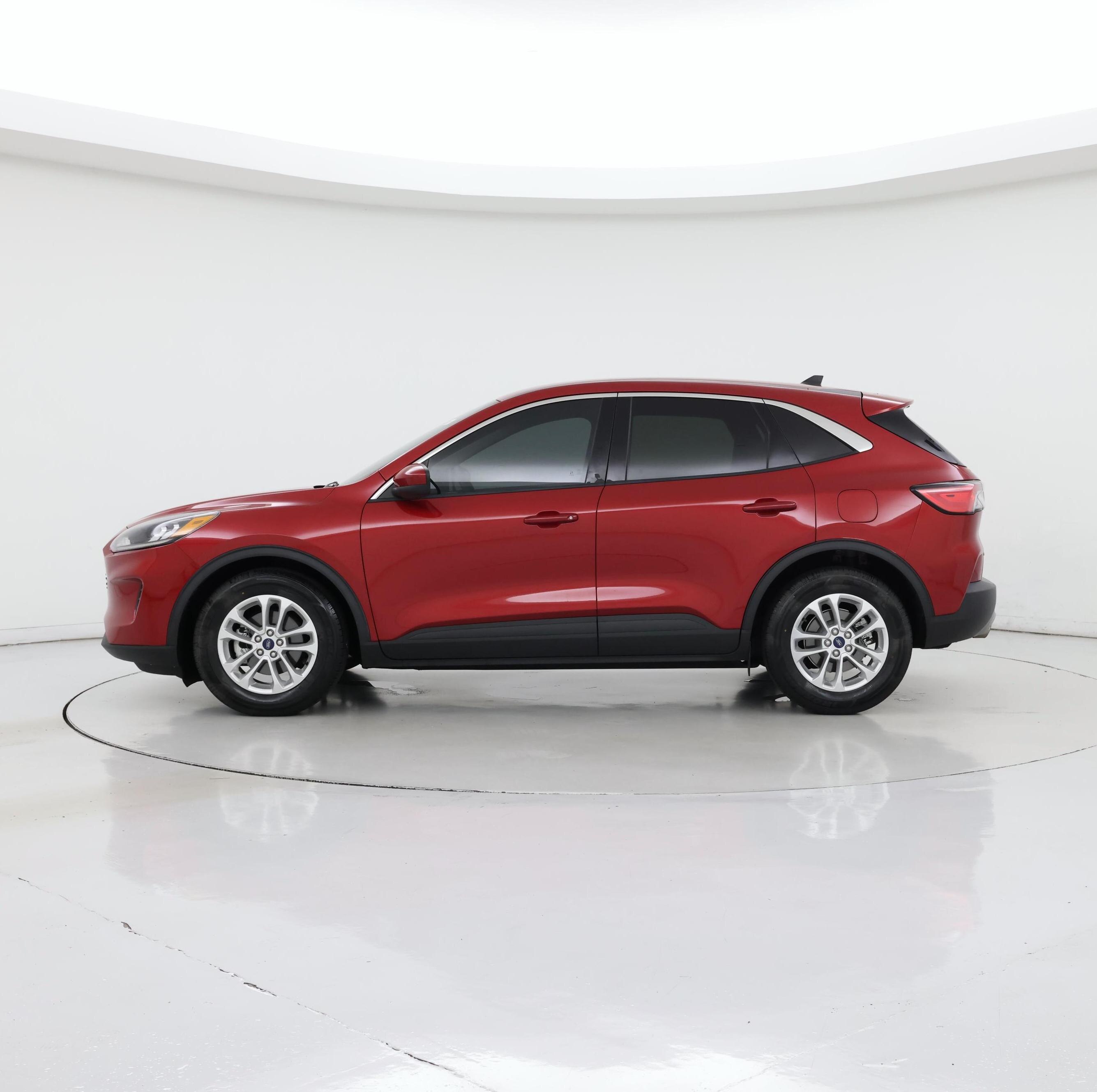 Thumbnail: 2020 Ford Escape - 3