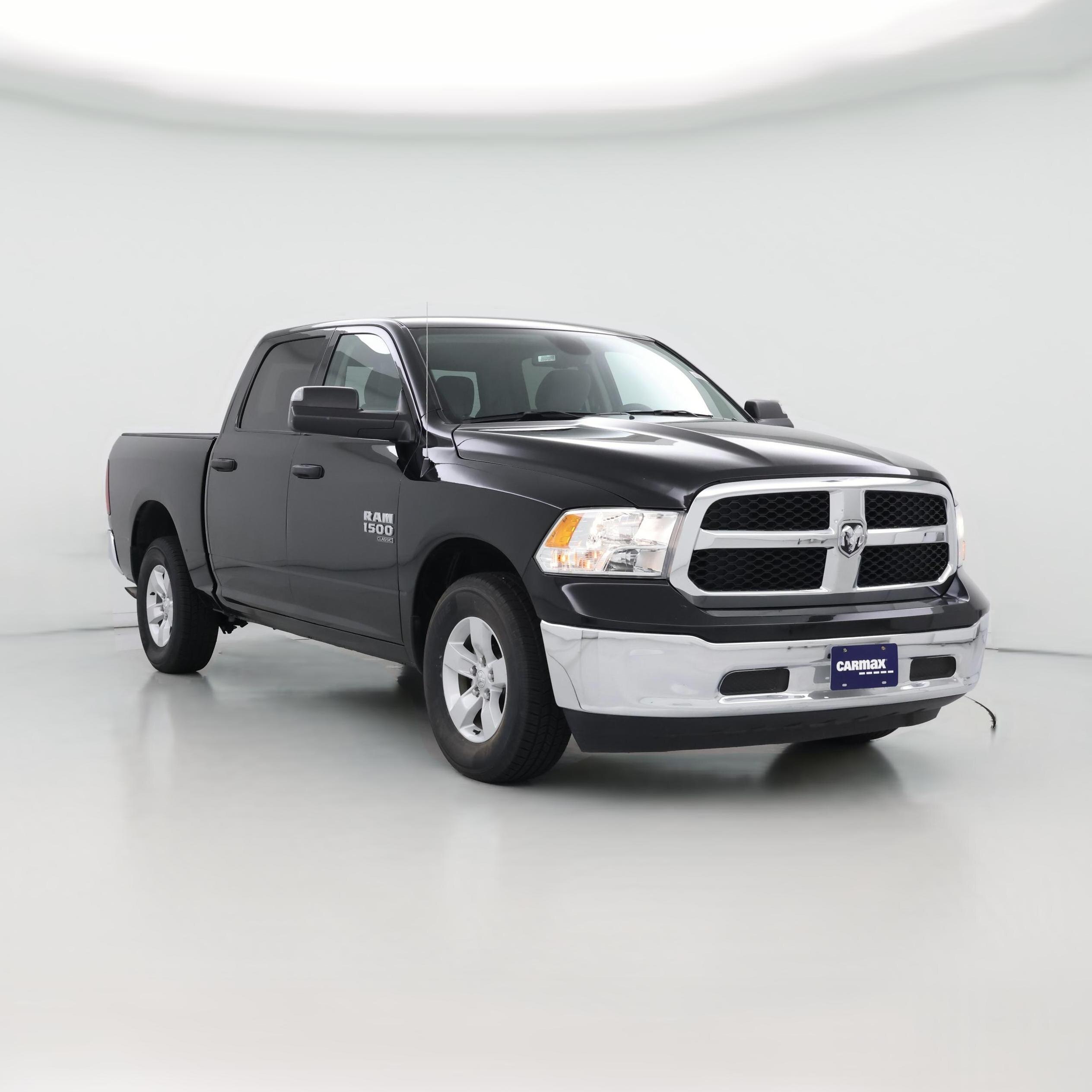Thumbnail: 2023 RAM 1500 Classic - 1