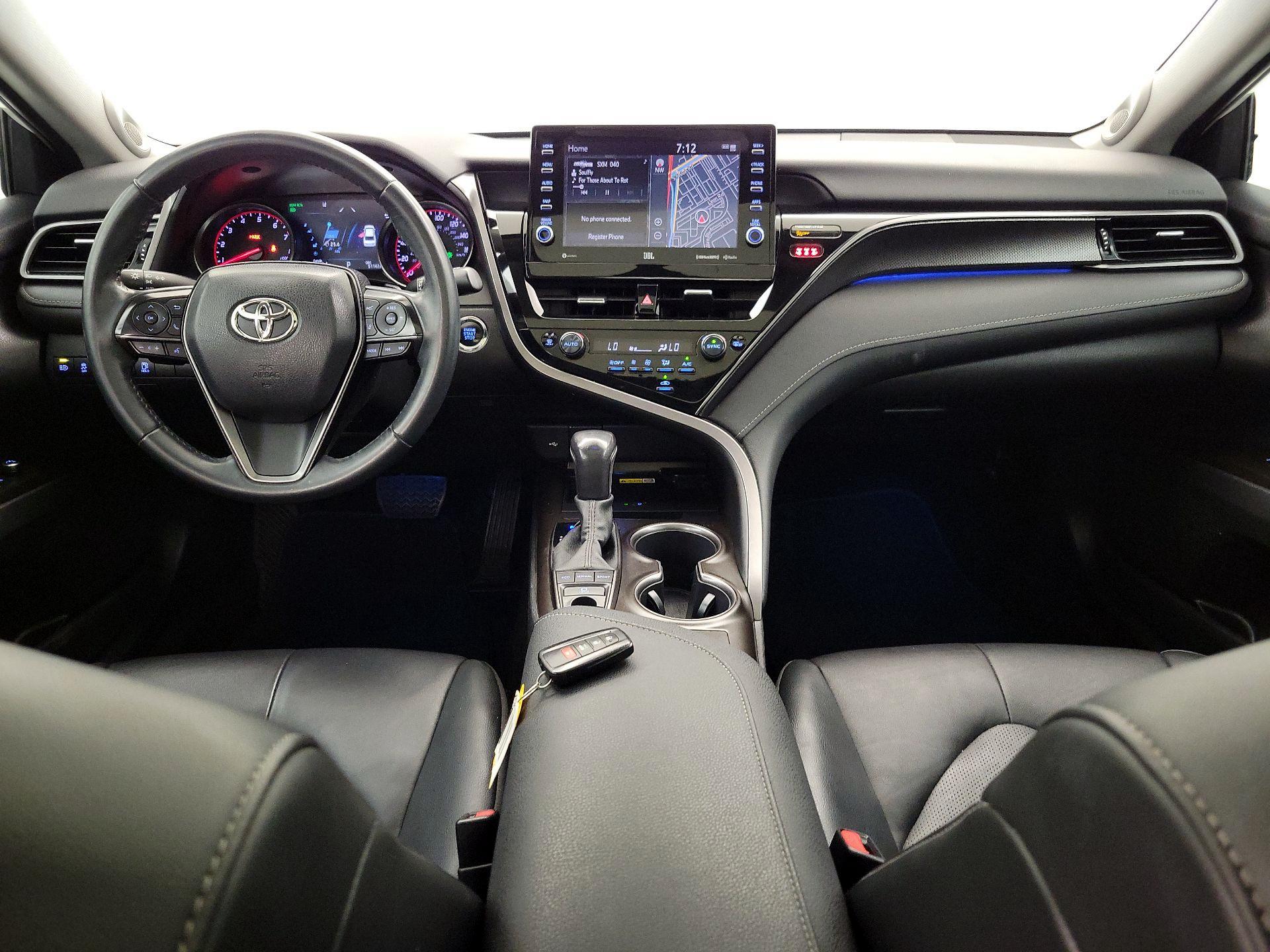 Thumbnail: 2022 Toyota Camry - 9