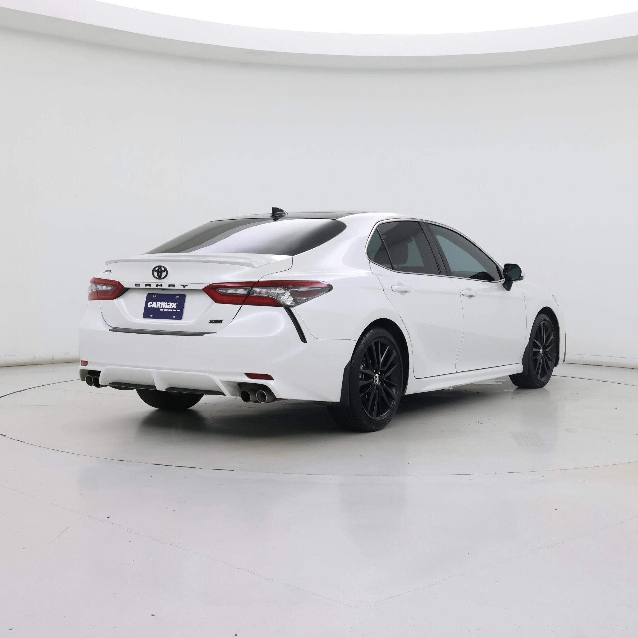Thumbnail: 2022 Toyota Camry - 8