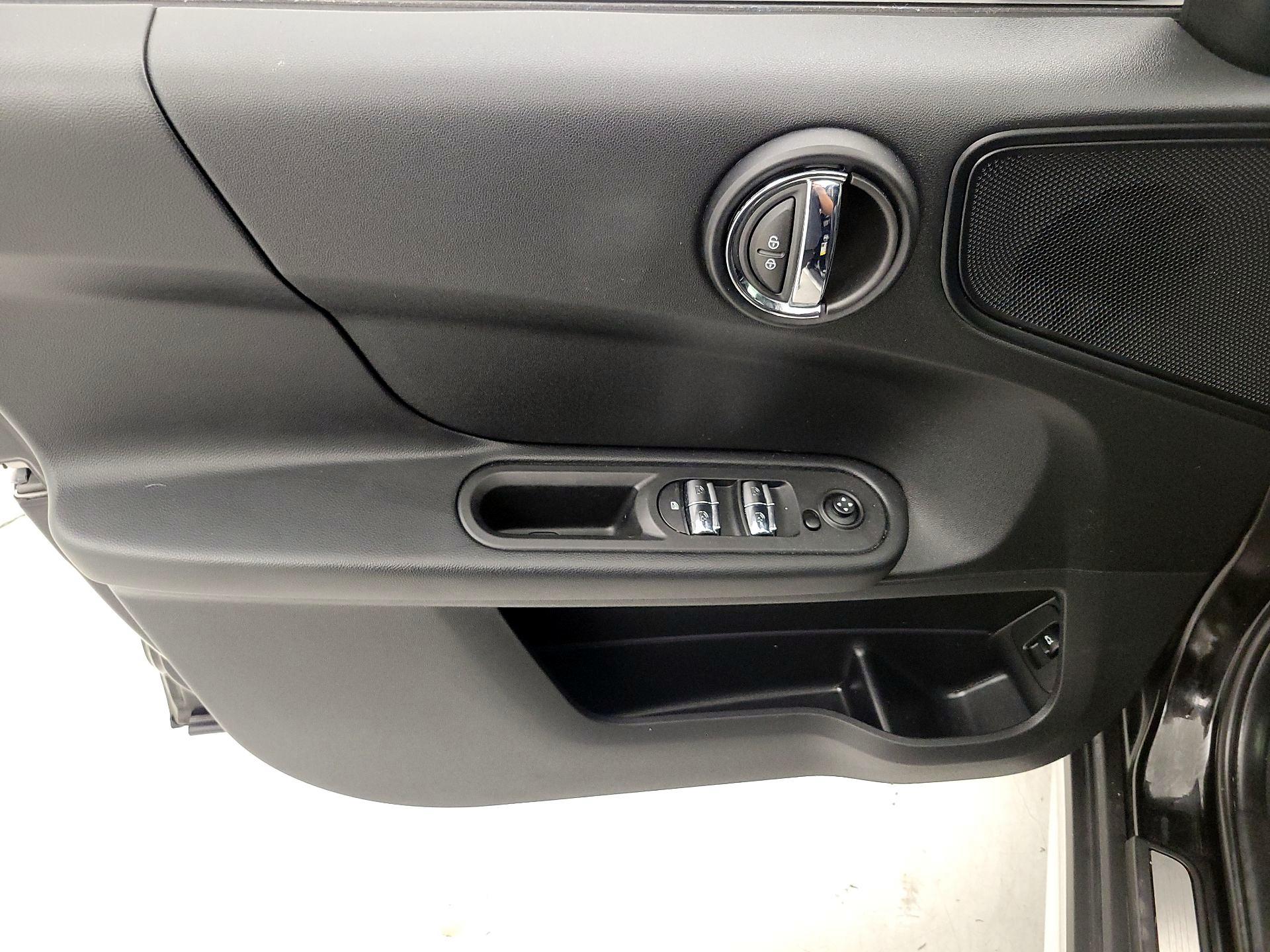 Thumbnail: 2021 MINI Cooper Countryman - 12